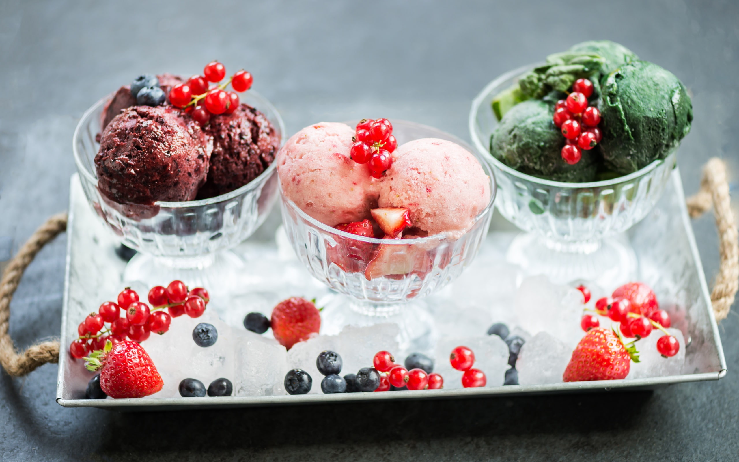 bowl, redcurrants, 2K, red currant, food, strawberries, frozen, healthy eating, wellbeing, no people, glass, berries, freshness, berry fruit, red, food and drink, HD Wallpaper
