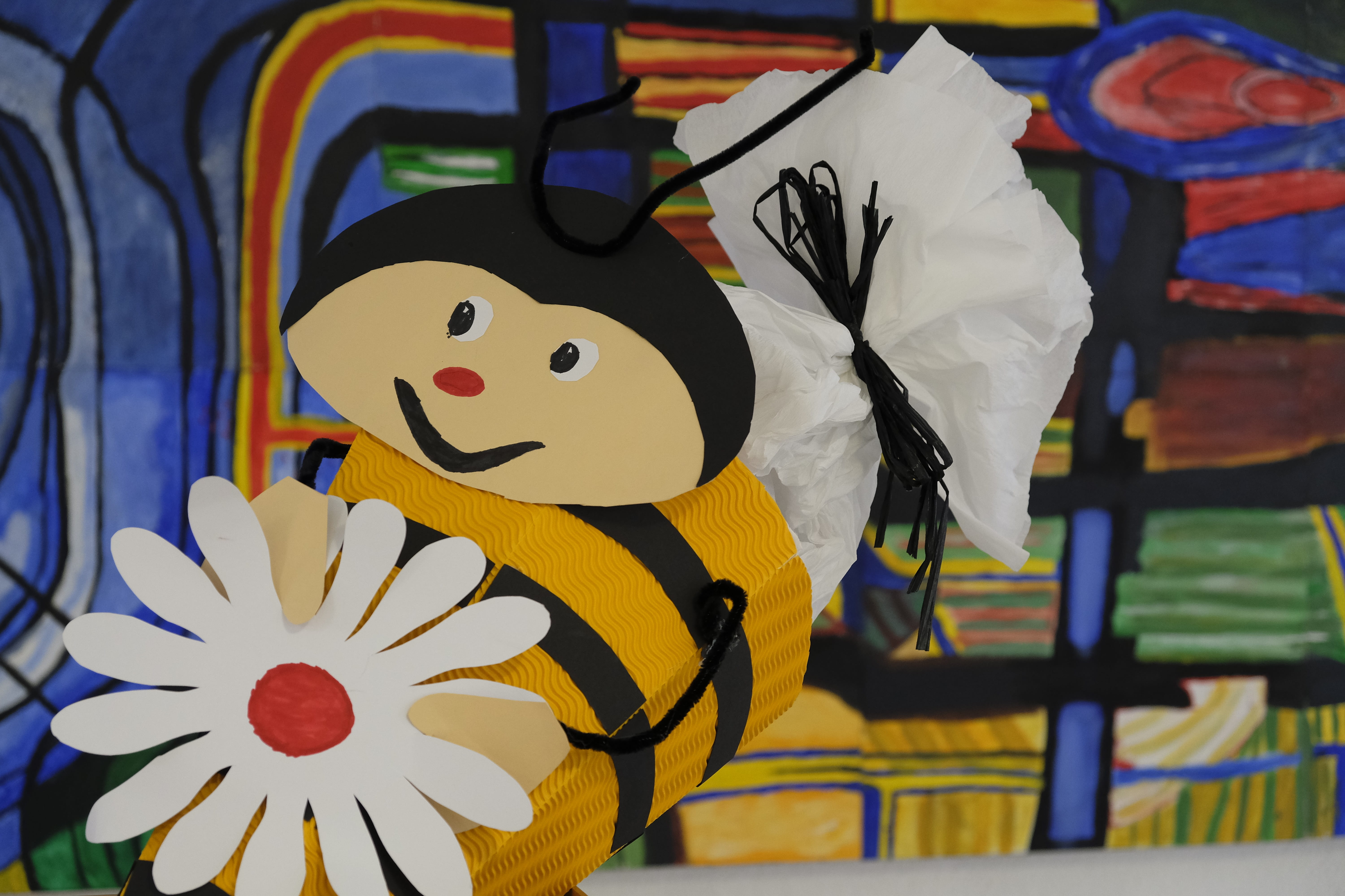 training, 5K, representation, first class, toy, human representation, yellow, art and craft, paper, gifts, surprise, school, still life, focus on foreground, HD Wallpaper