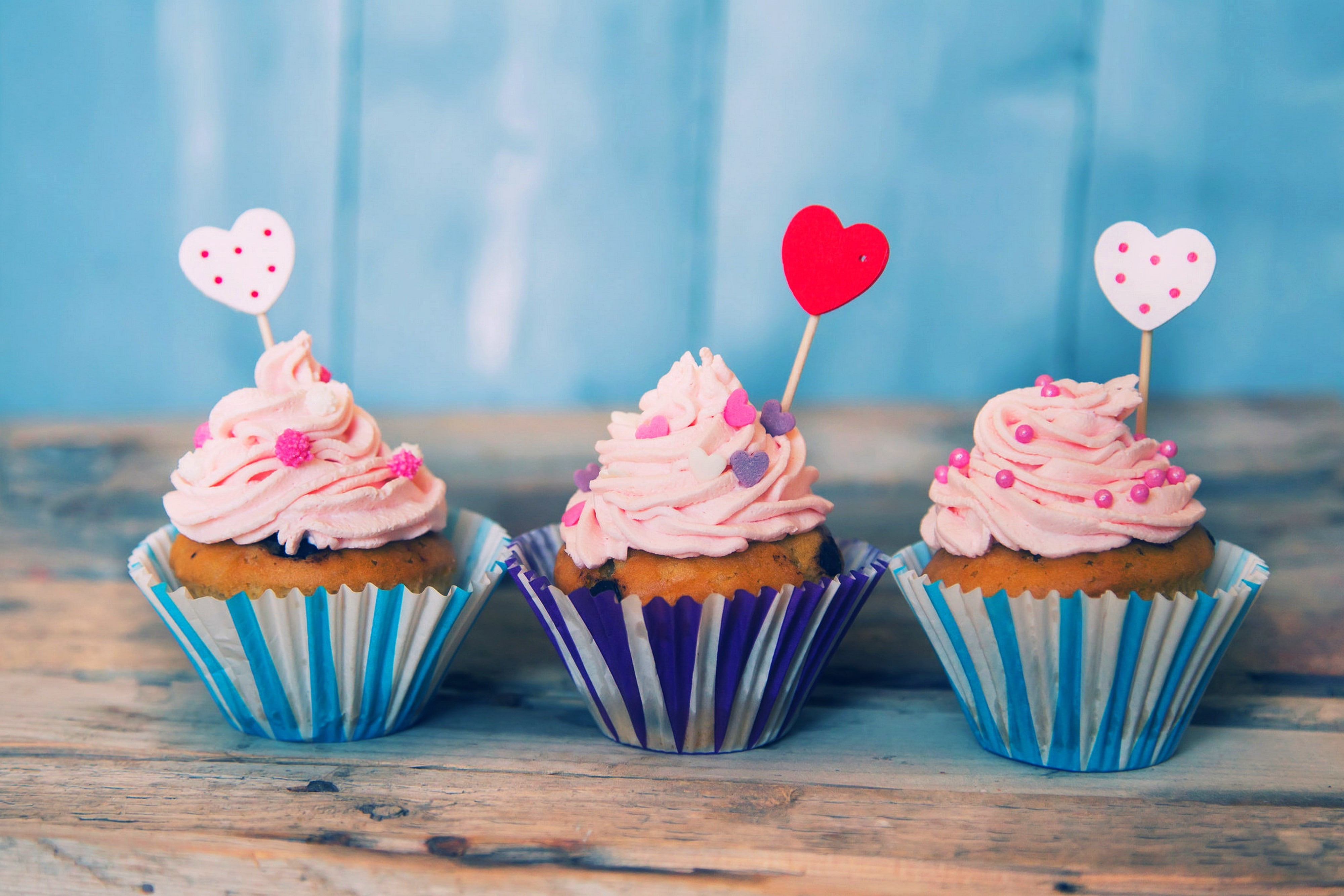 love, heart, three, cake, 4K, dessert, cupcake, holiday, muffins, HD Wallpaper