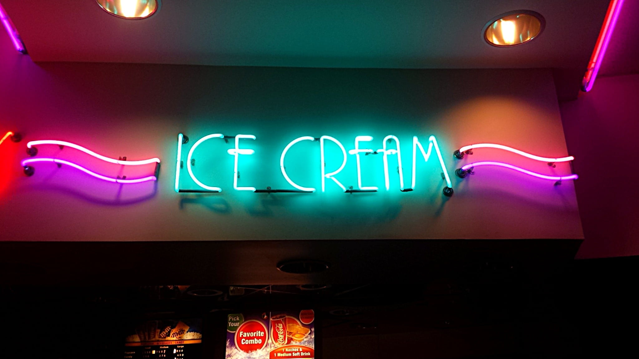 advertise, shop, billboard, display, arts culture and entertainment, marketing, fluorescent light, no people, architecture, banner, retail, bar - drink establishment, HD Wallpaper