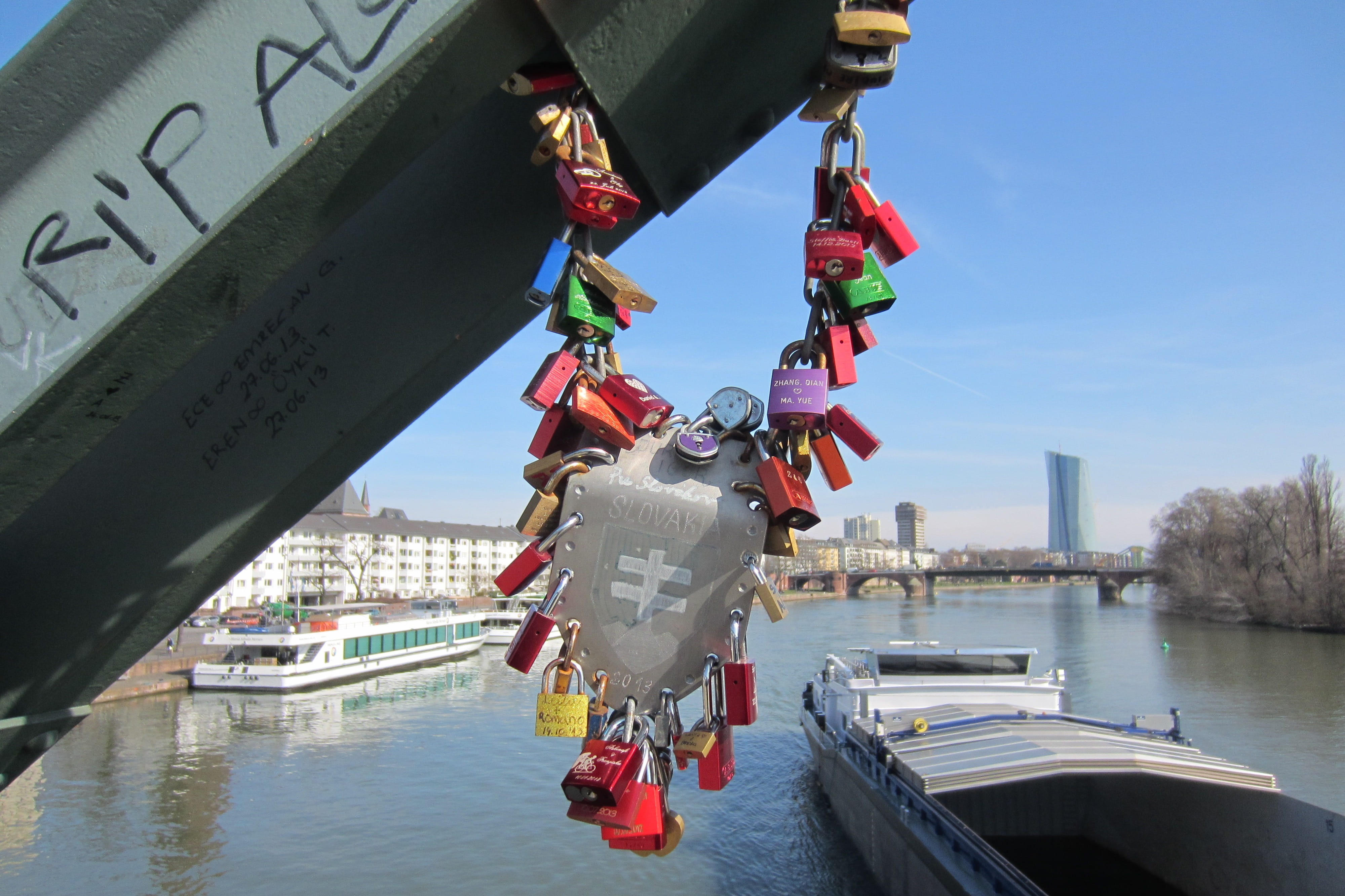 4K, emotion, transportation, nautical vessel, forever your, eternal love, sky, architecture, frankdurt, love, germany, love lock, built structure, Love Locks, HD Wallpaper