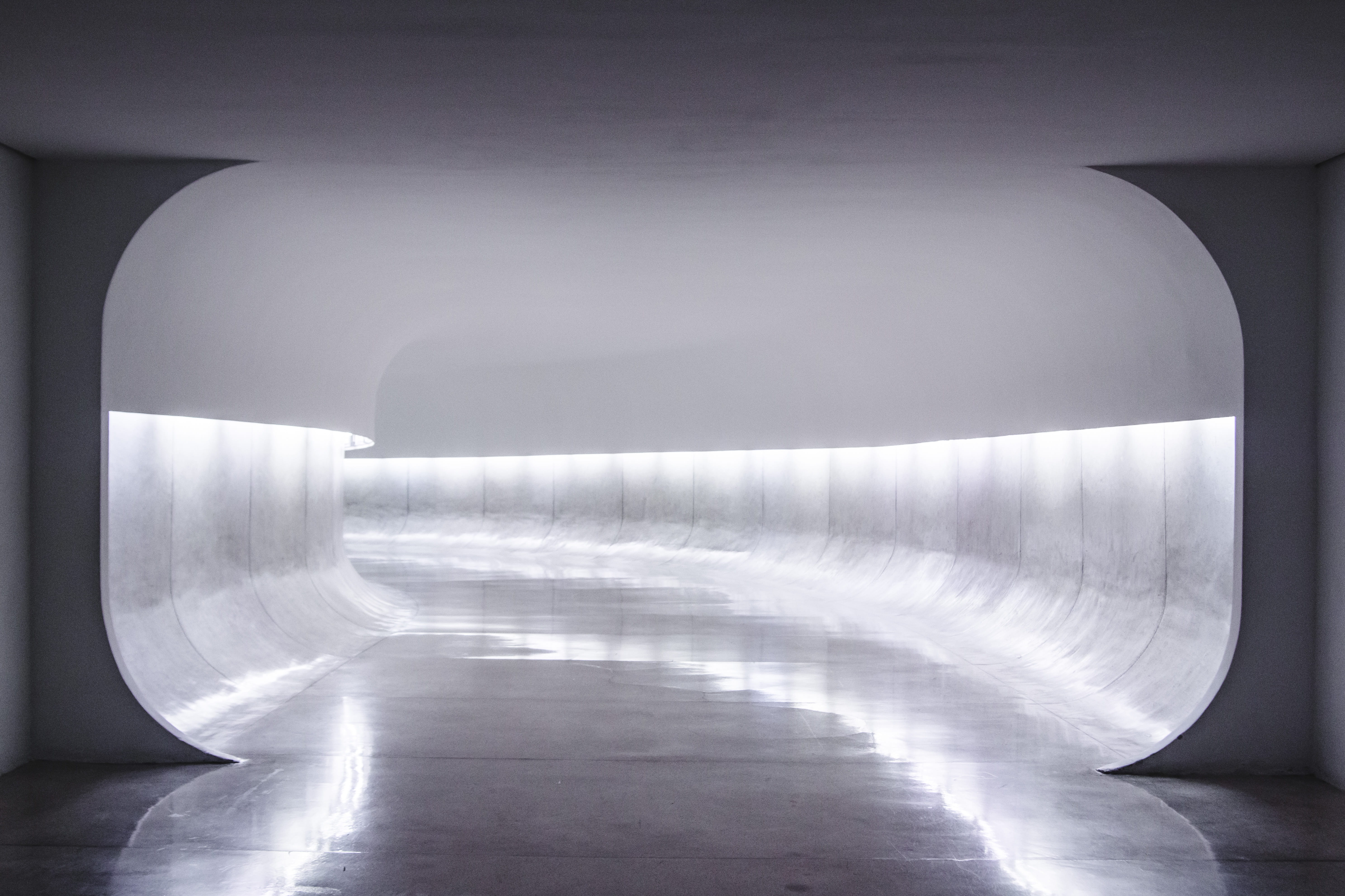 glossy, lines, tunnel, architecture, day, minimalistic, sunlight, no people, building, curve, minimial, empty, illuminated, nature, transportation, arch, HD Wallpaper