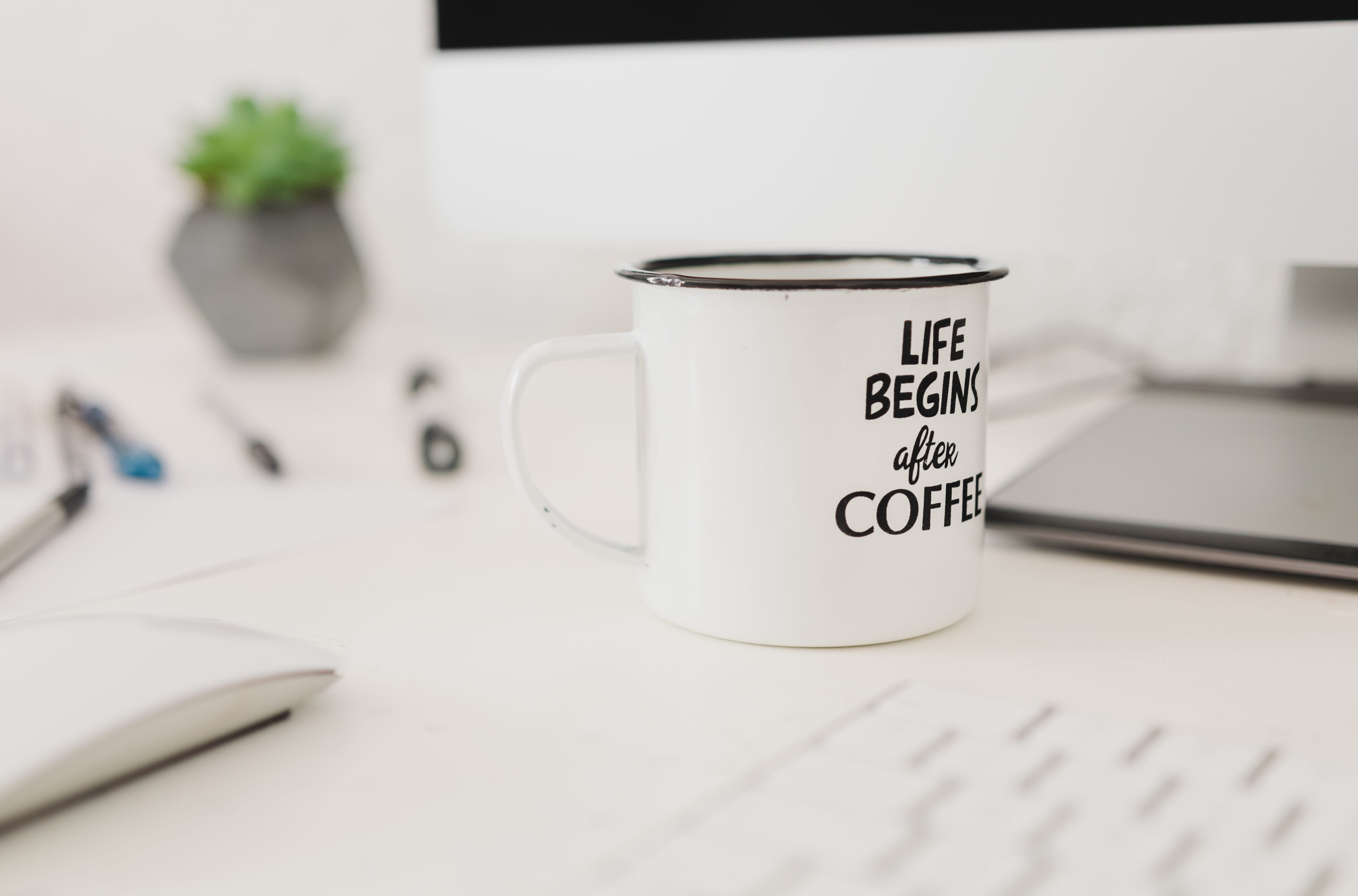 work, ceramic, food and drink, paper, message, sketch, wacom, desk, selective focus, mug, selective, focus on foreground, absence, domestic room, near, HD Wallpaper