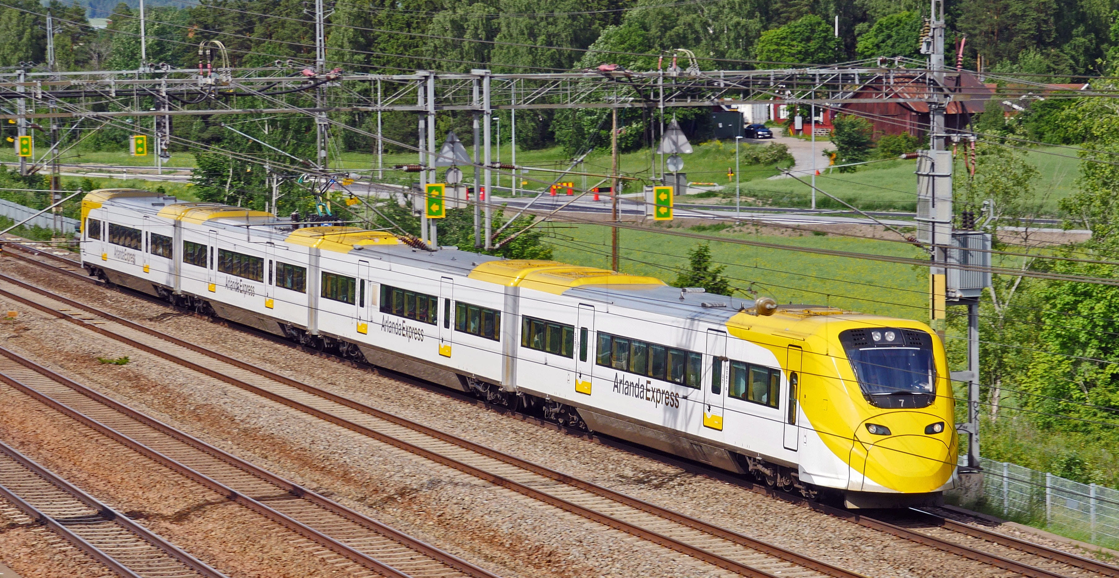 uplands, Fast, capital, architecture, yellow, outdoors, mode of transportation, arlanda, arlanda airport, Arlanda Express, sweden, 2K, land vehicle, railroad car, HD Wallpaper