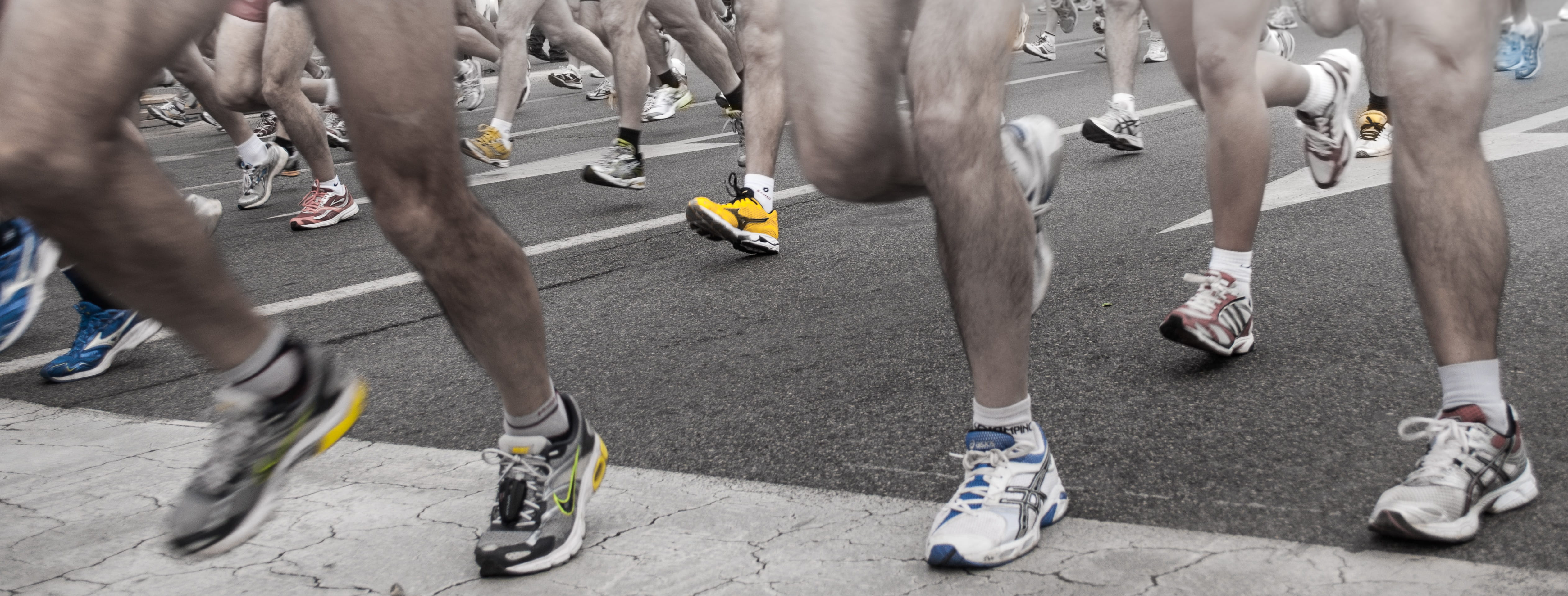 human foot, fun run, legs, human body part, human leg, motion, shoe, low, having fun, group of people, sport, 4K, street, shoes, exercising, competitive sport, HD Wallpaper