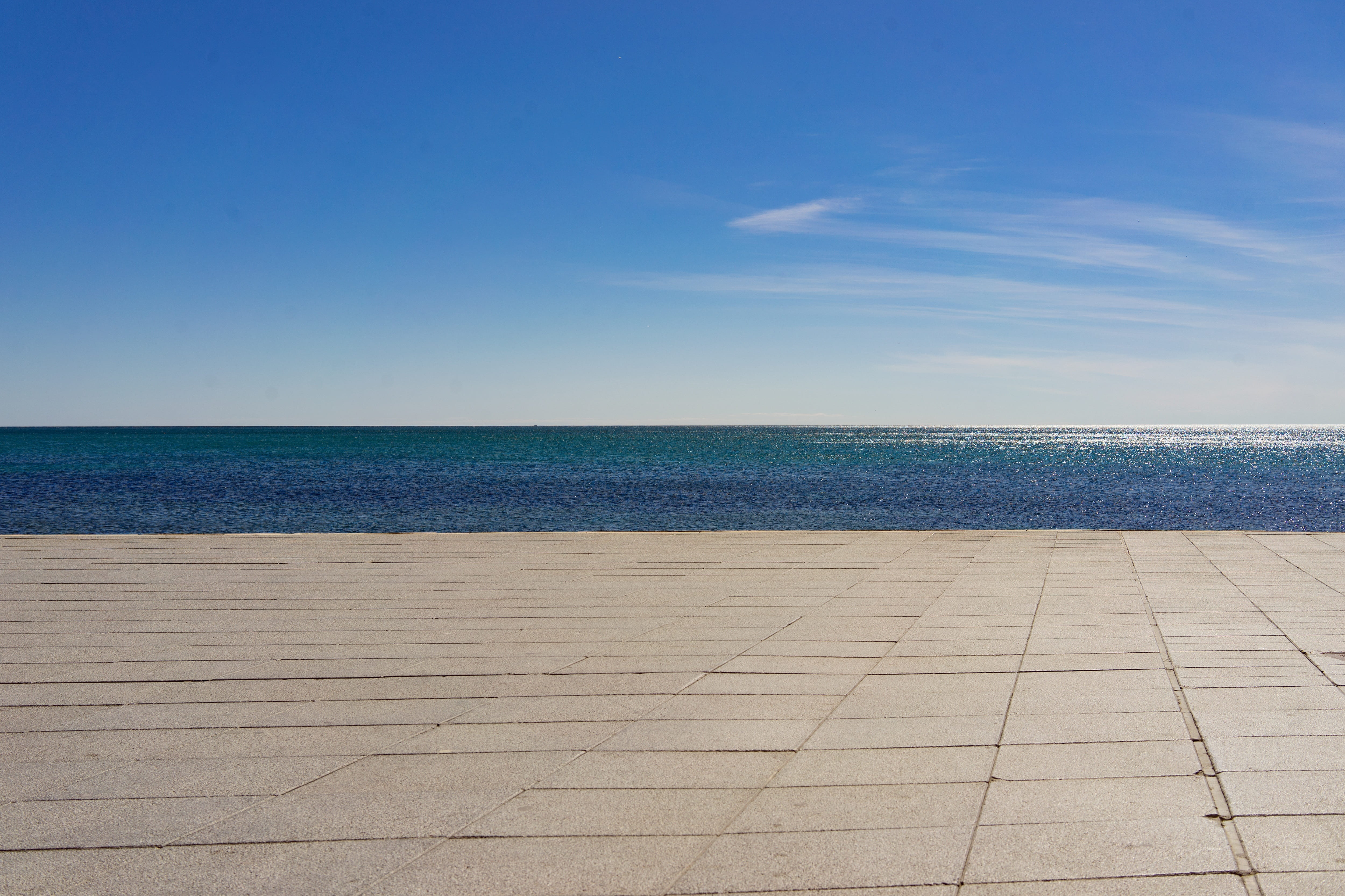 no people, beauty in nature, opposite, minimalist, peaceful, scenics - nature, sunny, calm, blue, symbolic, horizon, line, meeting, background, beach, nature, HD Wallpaper