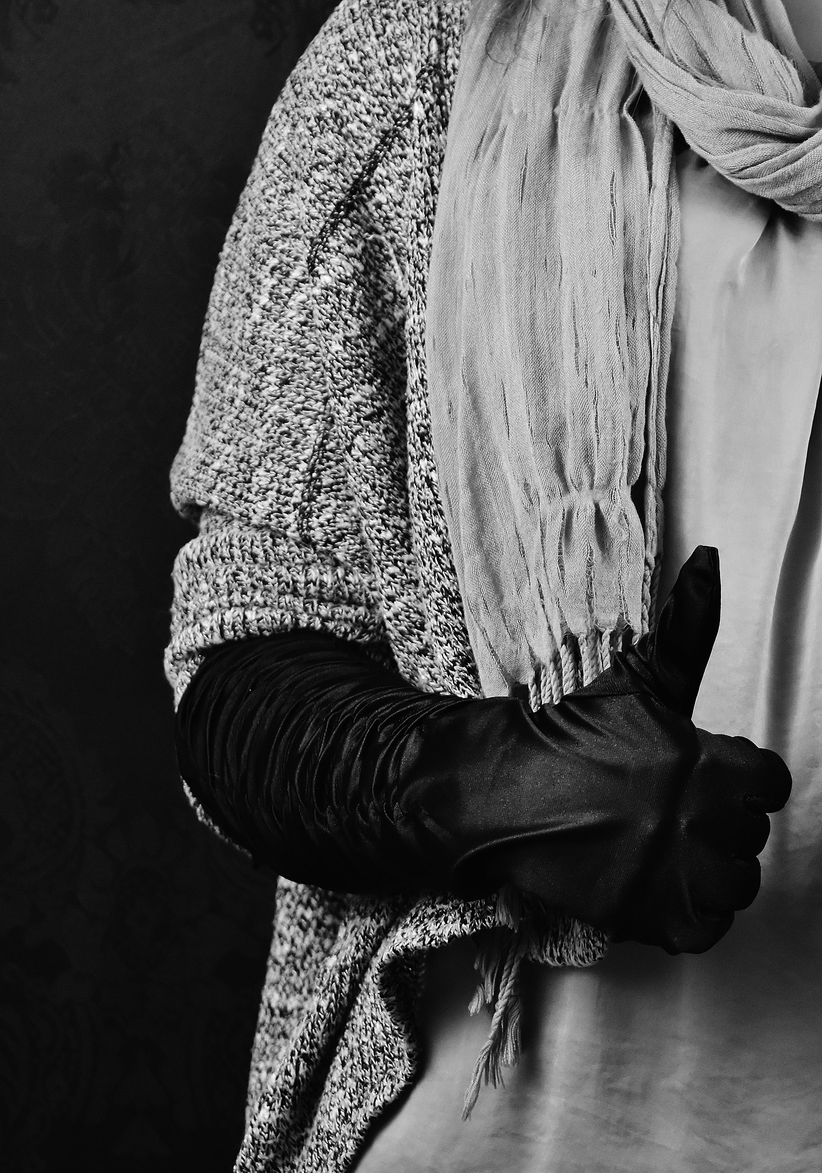 one person, warm clothing, lifestyles, scarf, indoors, i like, adult, 4K, hand, hairstyle, casual clothing, body part, leisure activity, human body part, Phone HD Wallpaper