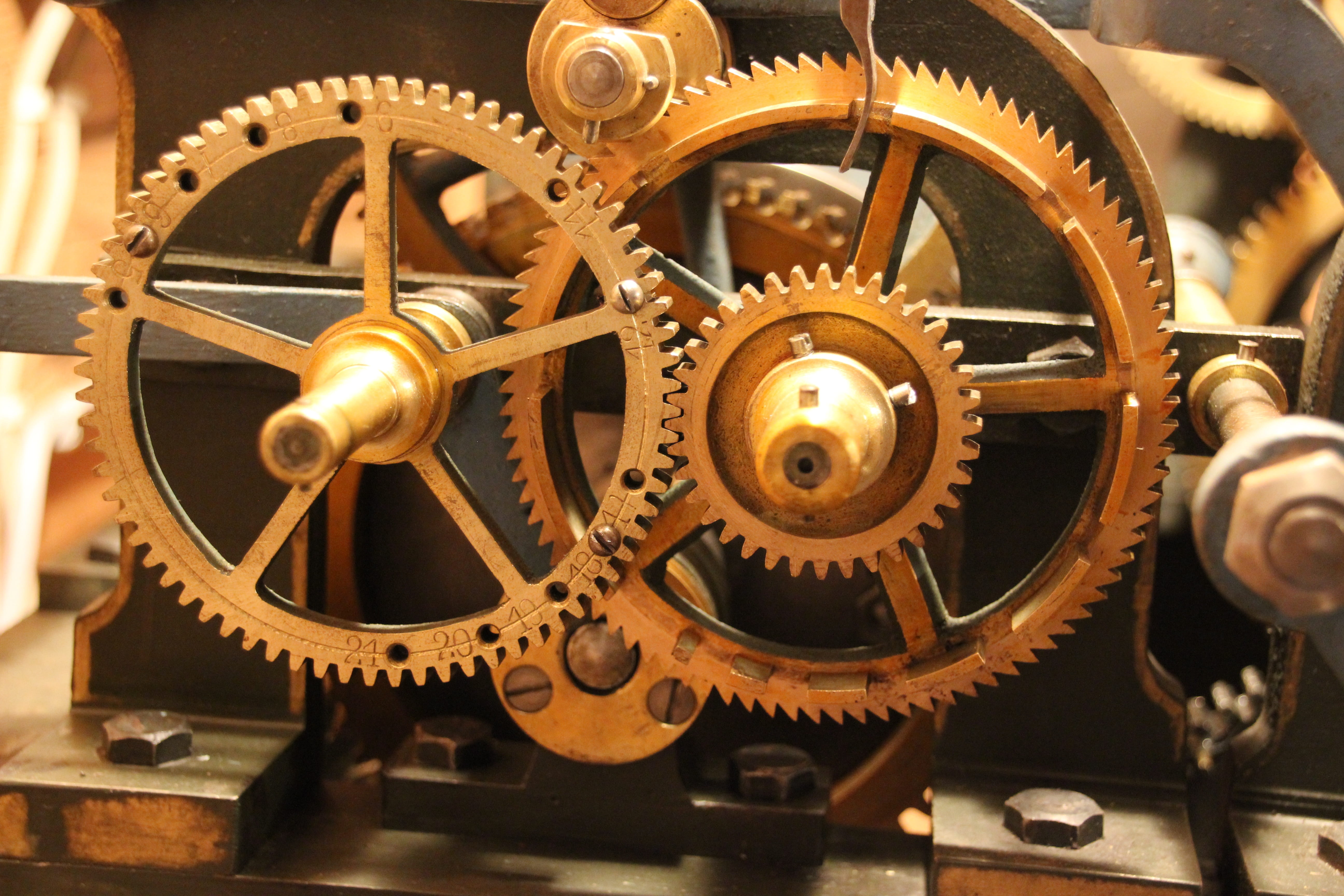 historically, into each other, machine part, circle, indoors, teamwork, clock, cooperation, no people, antique, time, complexity, gold, old, industry, industrial equipment, HD Wallpaper