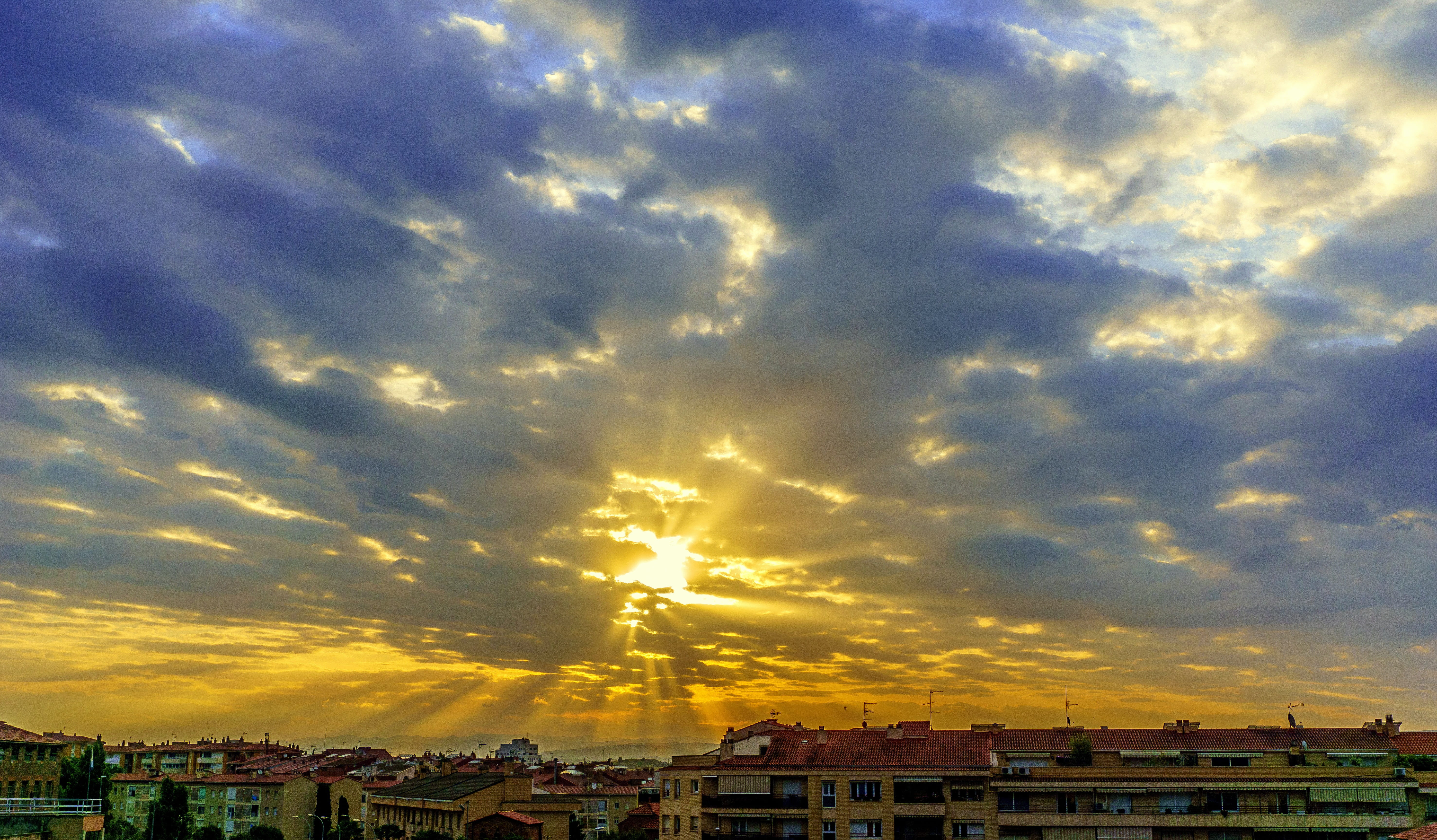 twilight, townscape, ominous, orange, nature, cloud - sky, architecture, no people, dawn, outdoors, sunrise landscape, spring, dramatic sky, backlight, HD Wallpaper