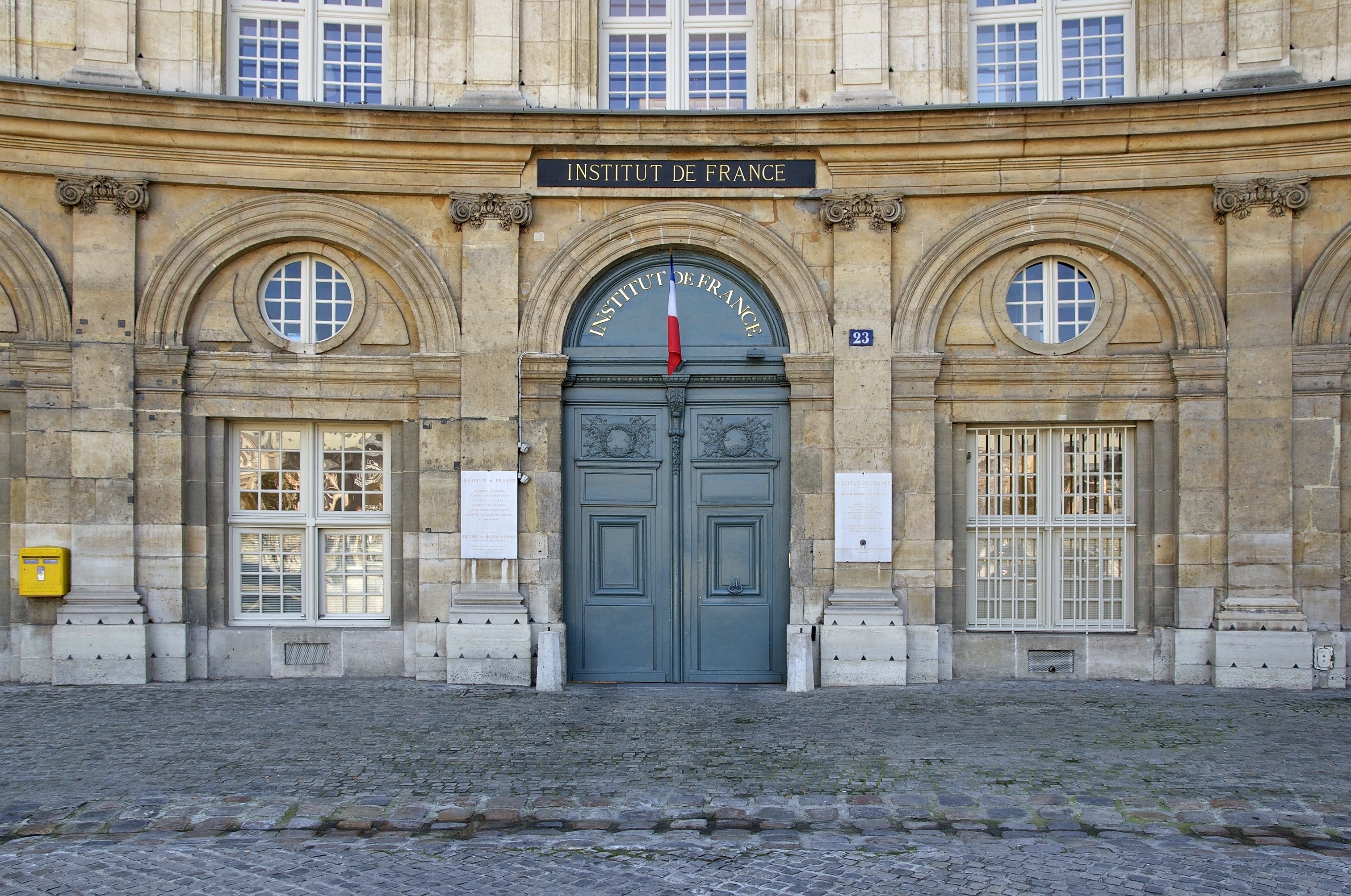 2K, built structure, building, paris, oldest library, outdoors, the past, architecture, history, france, landmark, awards, city, no people, institut de france, HD Wallpaper