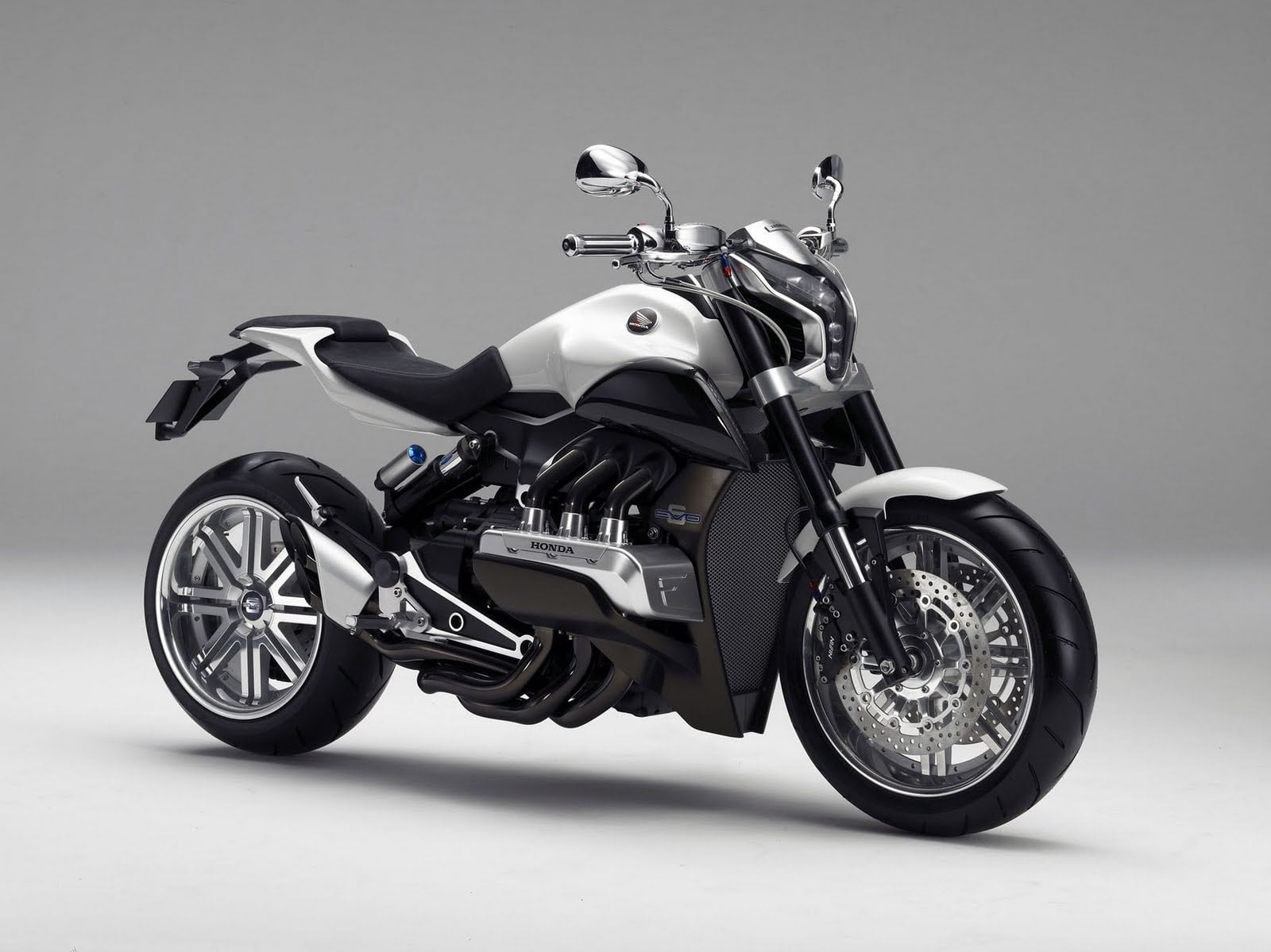 sport, Honda, studio shot, chrome, day, gray, luxury, silver colored, headwear, retro styled, riding, helmet, stationary, bike, no people, 2012, black, HD Wallpaper