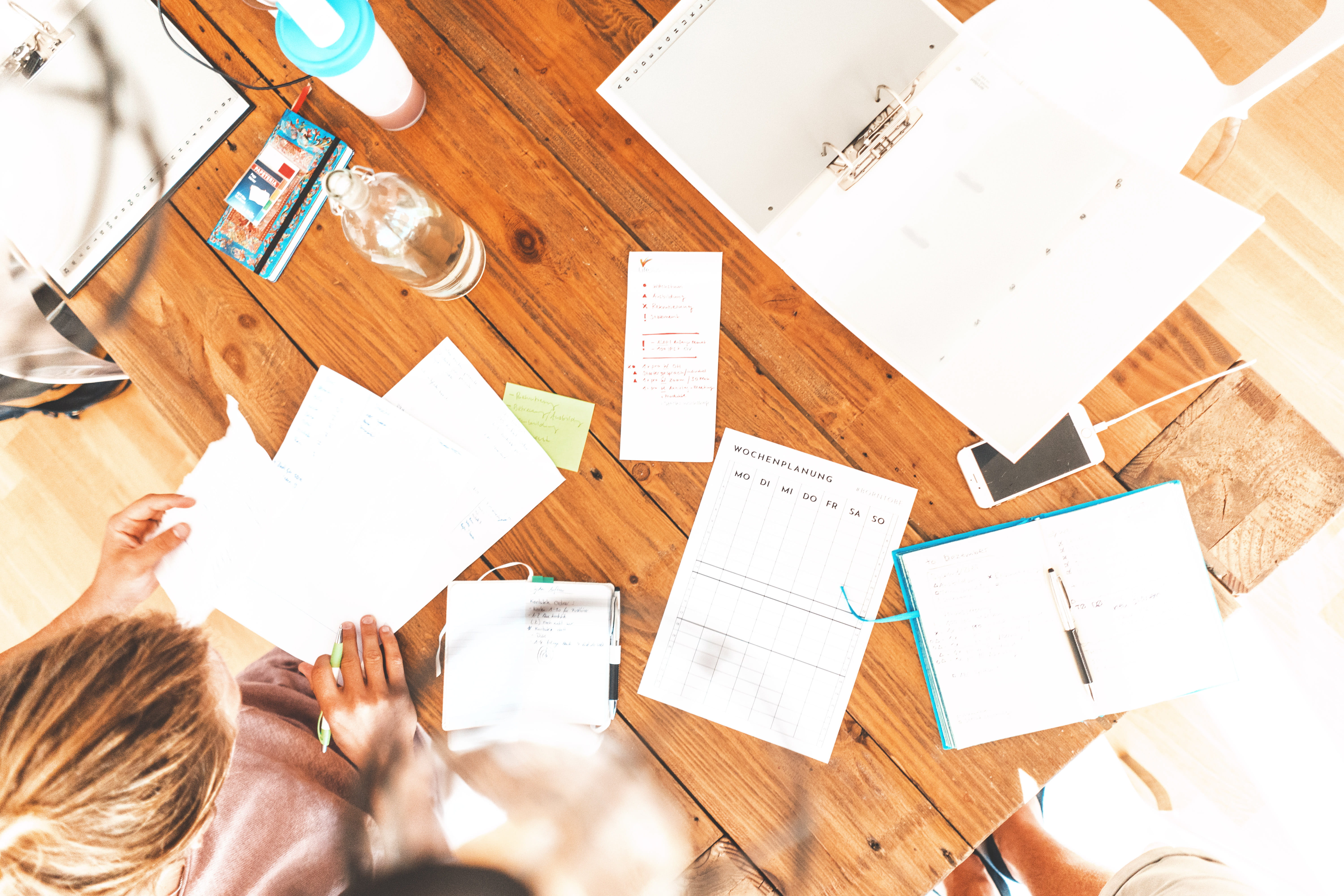 women, desk, work, printer, leading, friend, directly Above, organize, paper, creativity, woman, female, organise, wooden, leader, week, meeting, agenda, HD Wallpaper