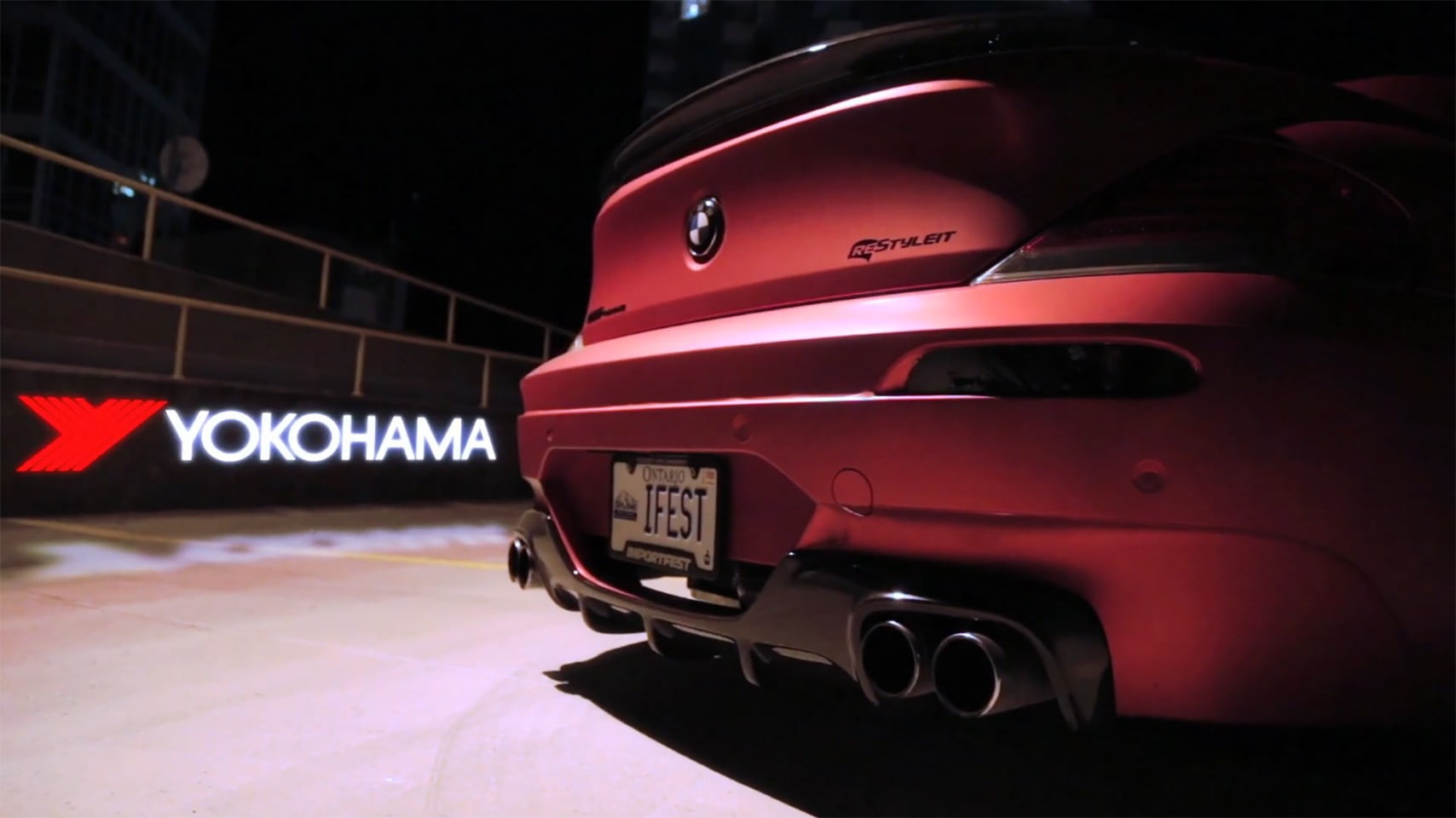 night, motor vehicle, western script, land vehicle, red, security, wheel, jigsaw, BMW 6, street, communication, city, no people, warning sign, text, black, HD Wallpaper