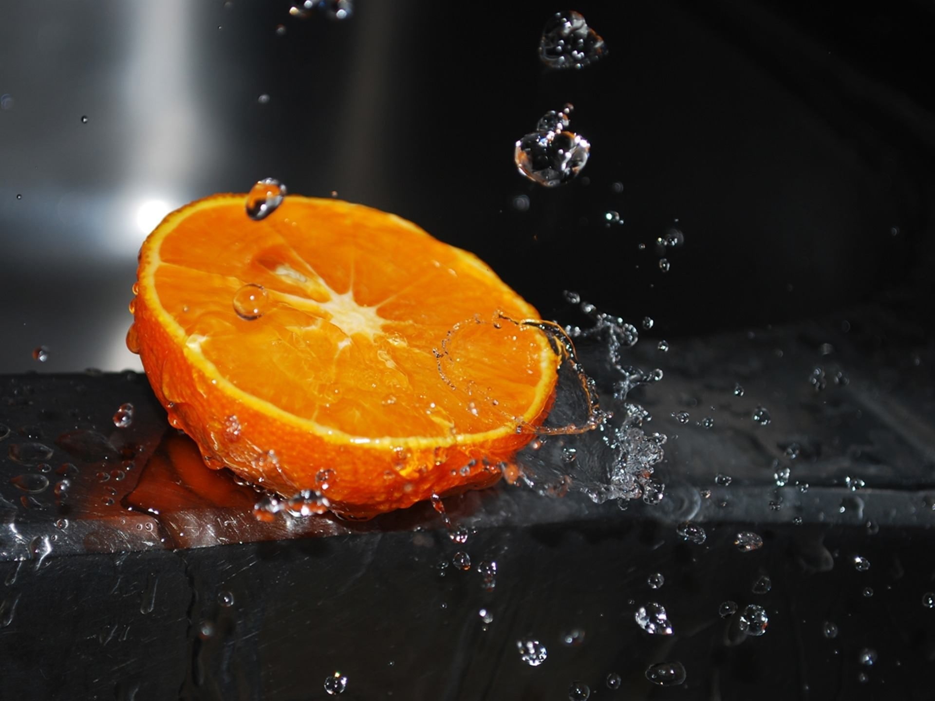 no people, nature, Segment, food, Splashes, Orange, freshness, wellbeing, Water, motion, drop, reflection, high-speed photography, food and drink, orange color, HD Wallpaper