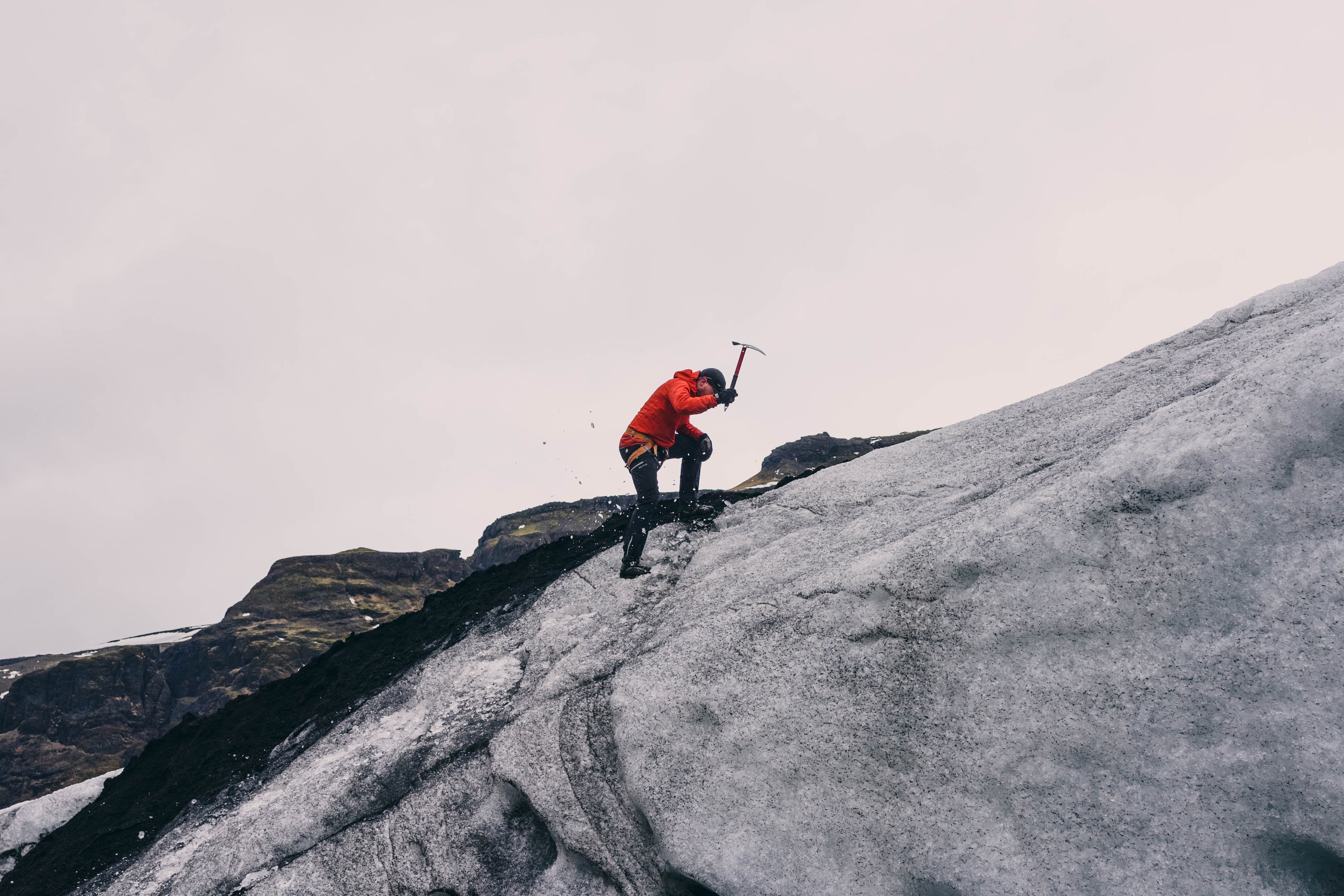 mountain climbing, determination, standing, black, outdoors, mountain peak, activity, adventure, mountain range, sky, nature, adults only, travel, form, HD Wallpaper
