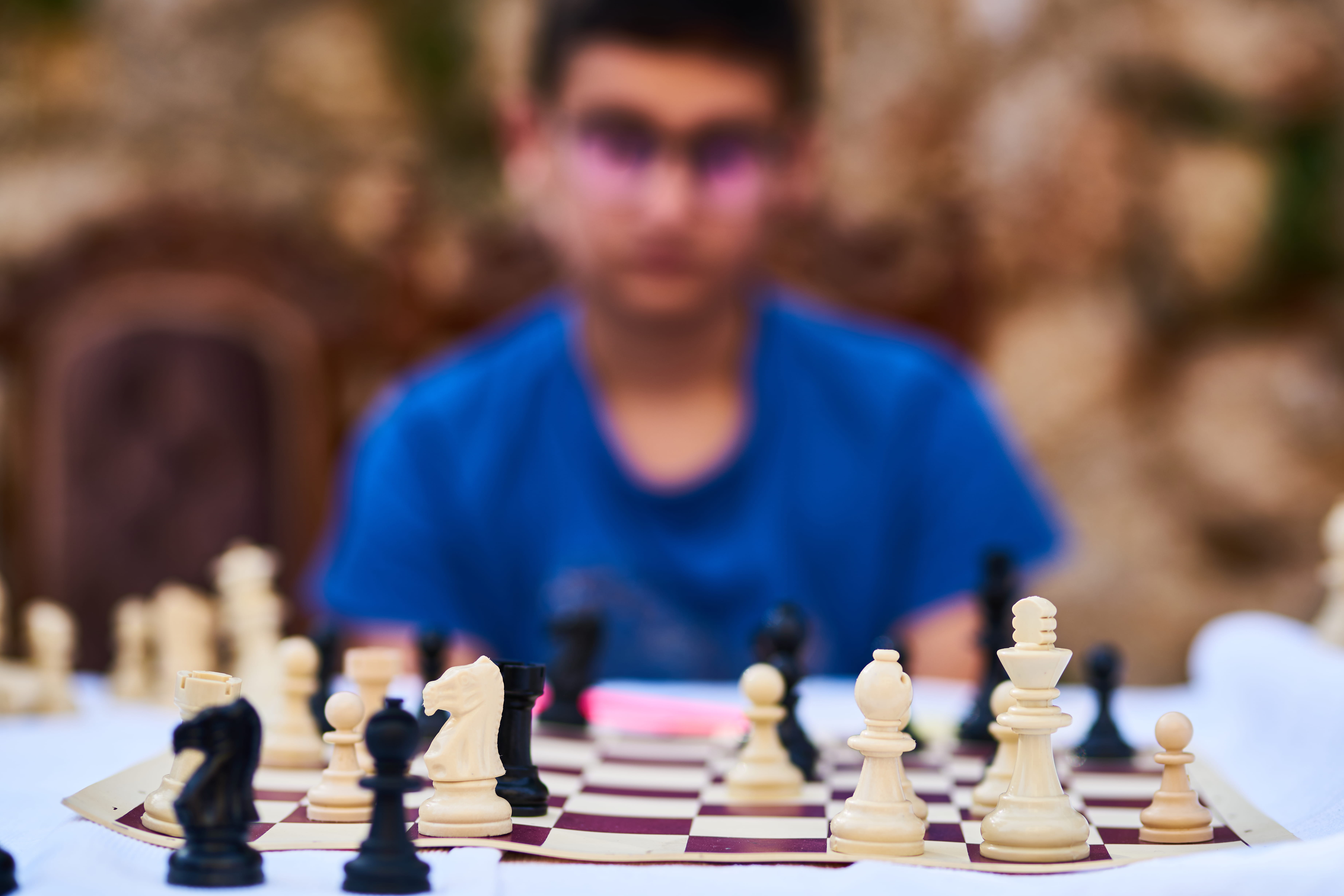 play, relaxation, challenge, concentration, competition, chessboard, front view, knight - chess piece, checkmate, strategic, strategy, sitting, arts culture and entertainment, HD Wallpaper