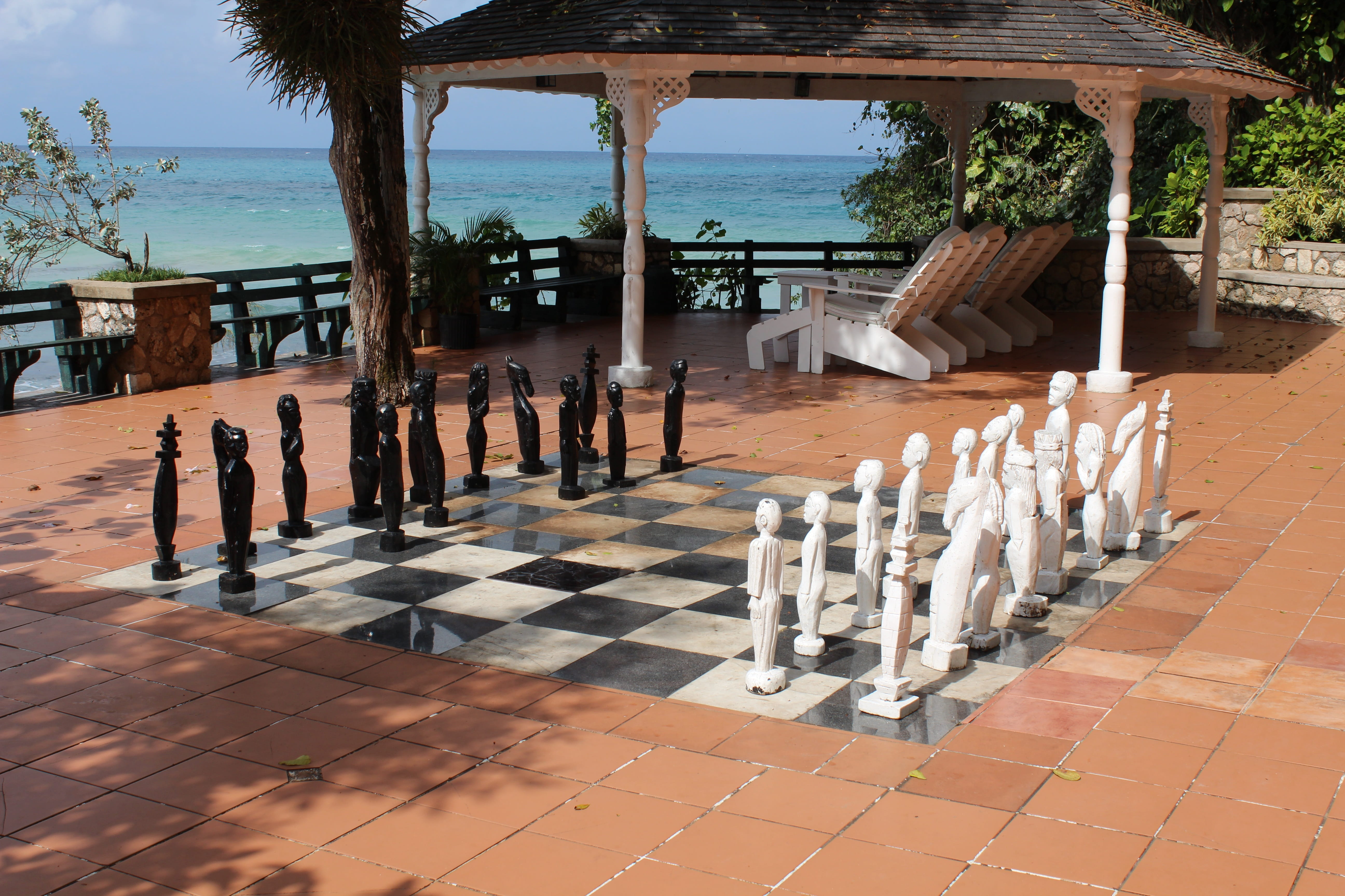 intelligence, play, tiled floor, seat, chess, chair, king, leisure, land, chessboard, pawn, outdoors, nature, strategic, travel destinations, built structure, HD Wallpaper