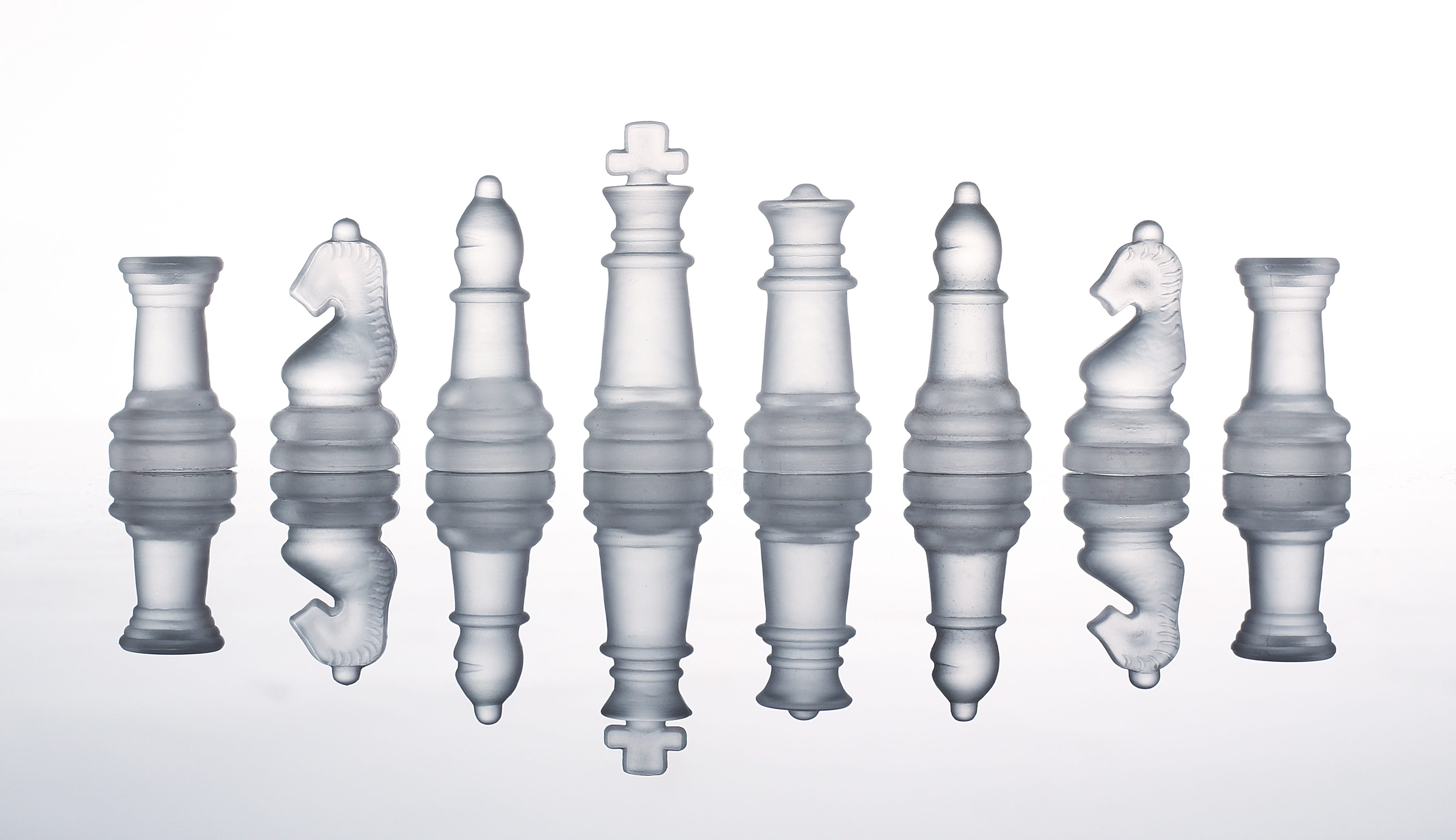relaxation, copy space, soldier, studio shot, queen - chess piece, tactics, digital composite, kingdom, pawn, strategic, king, checkmate, castle, order, HD Wallpaper