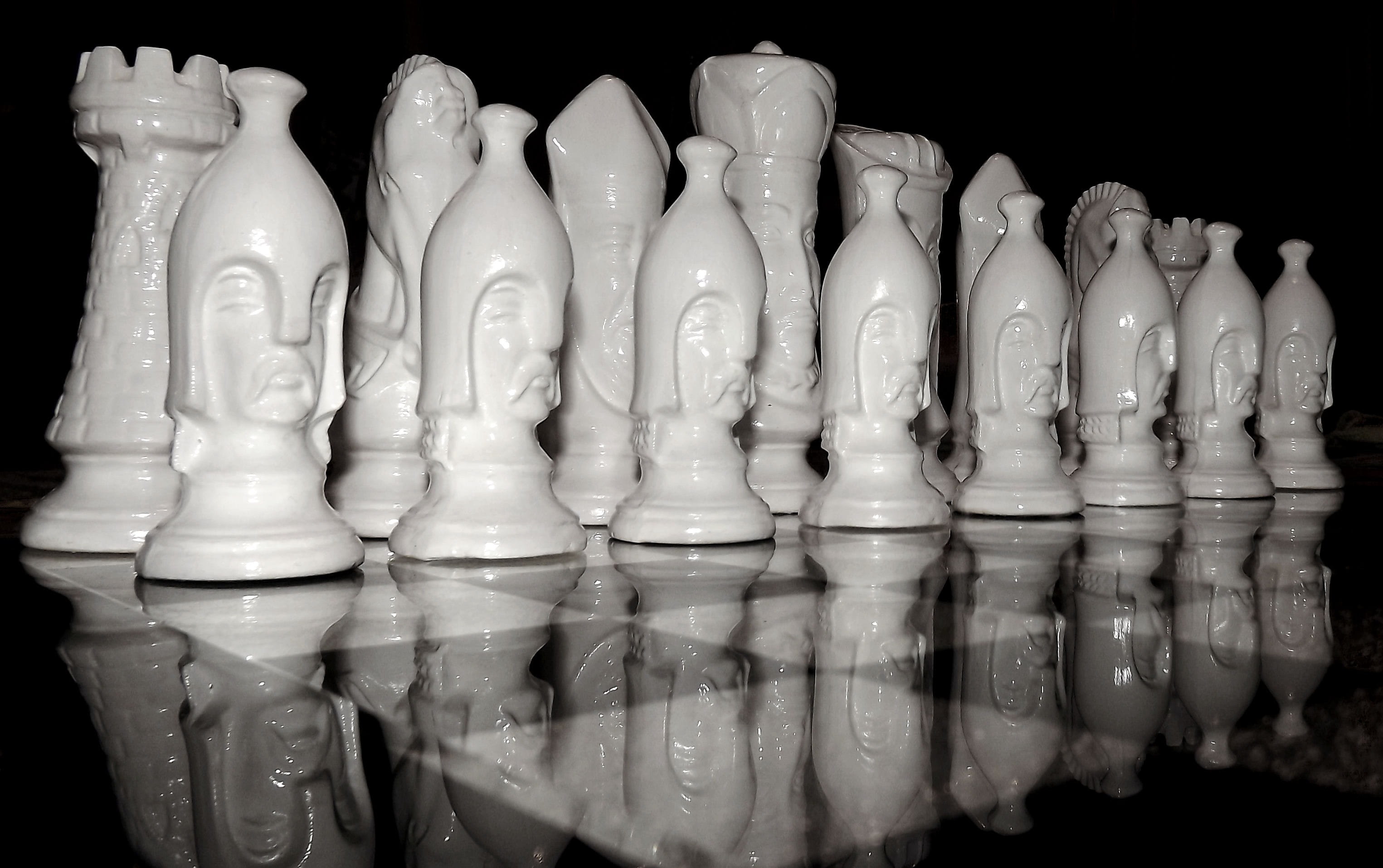 strategy, Chess, still life, arrangement, close-up, reflection, creativity, pieces, board game, large group of objects, no people, chess game, indoors, HD Wallpaper