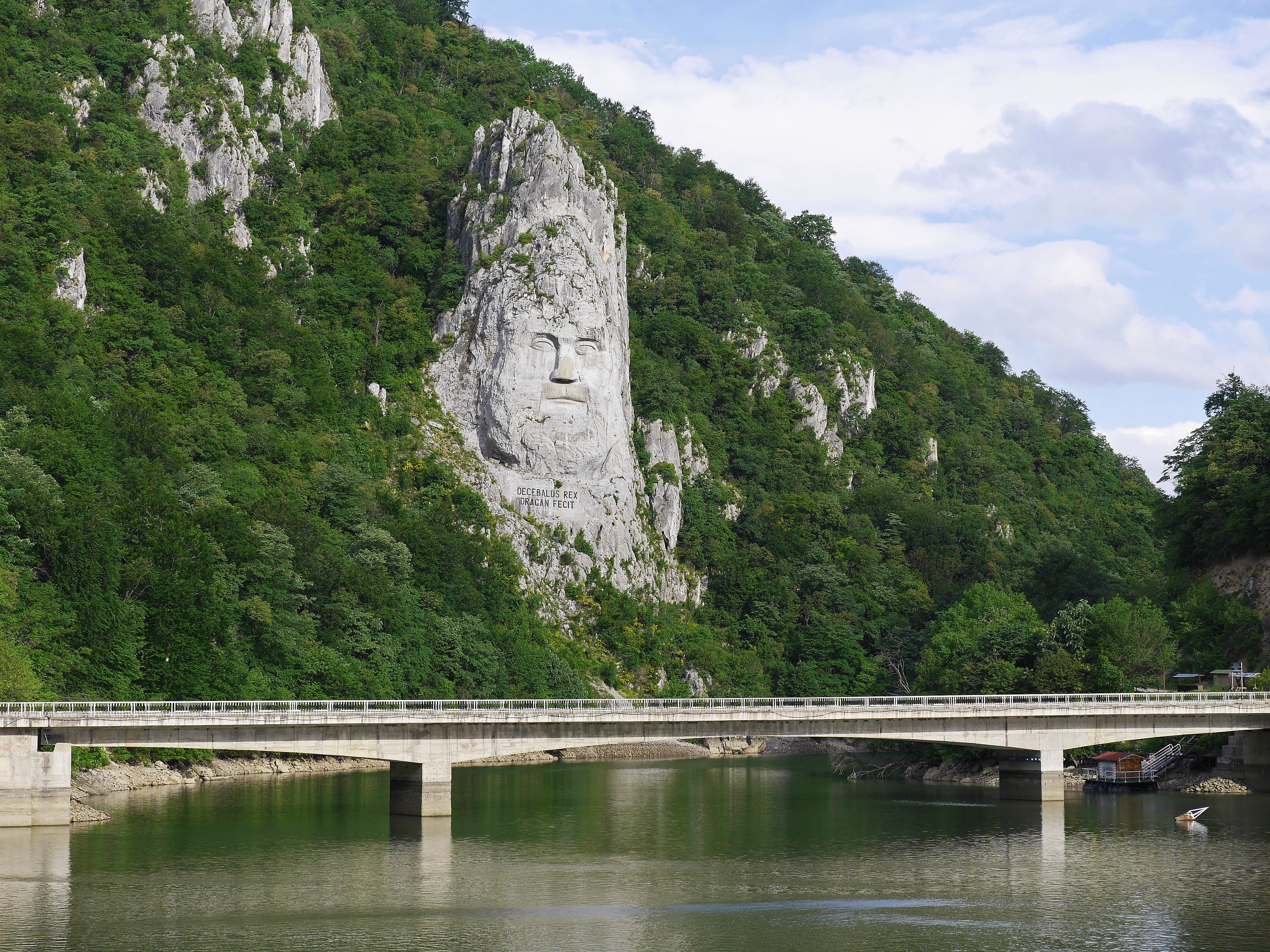 king decebalus, folk hero, no people, water, rock, river, relief, serbia, road bridge, iron gate, sky, inscription, day, cloud - sky, river cruise, growth, HD Wallpaper