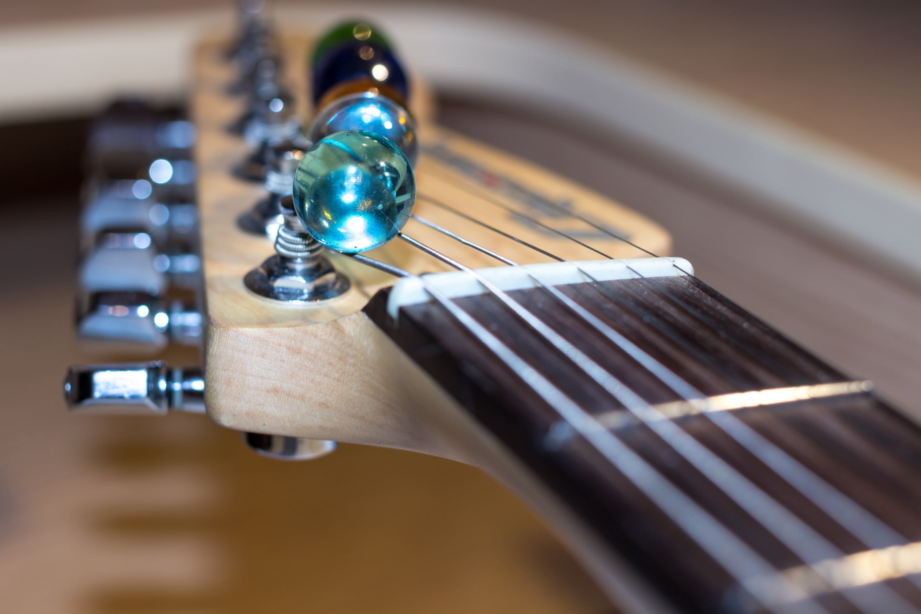 singing, marble, indoors, jazz Music, focus on foreground, table, string, musical Instrument Bridge, guitarist, multi colored, musician, sound, 2K, strings, HD Wallpaper