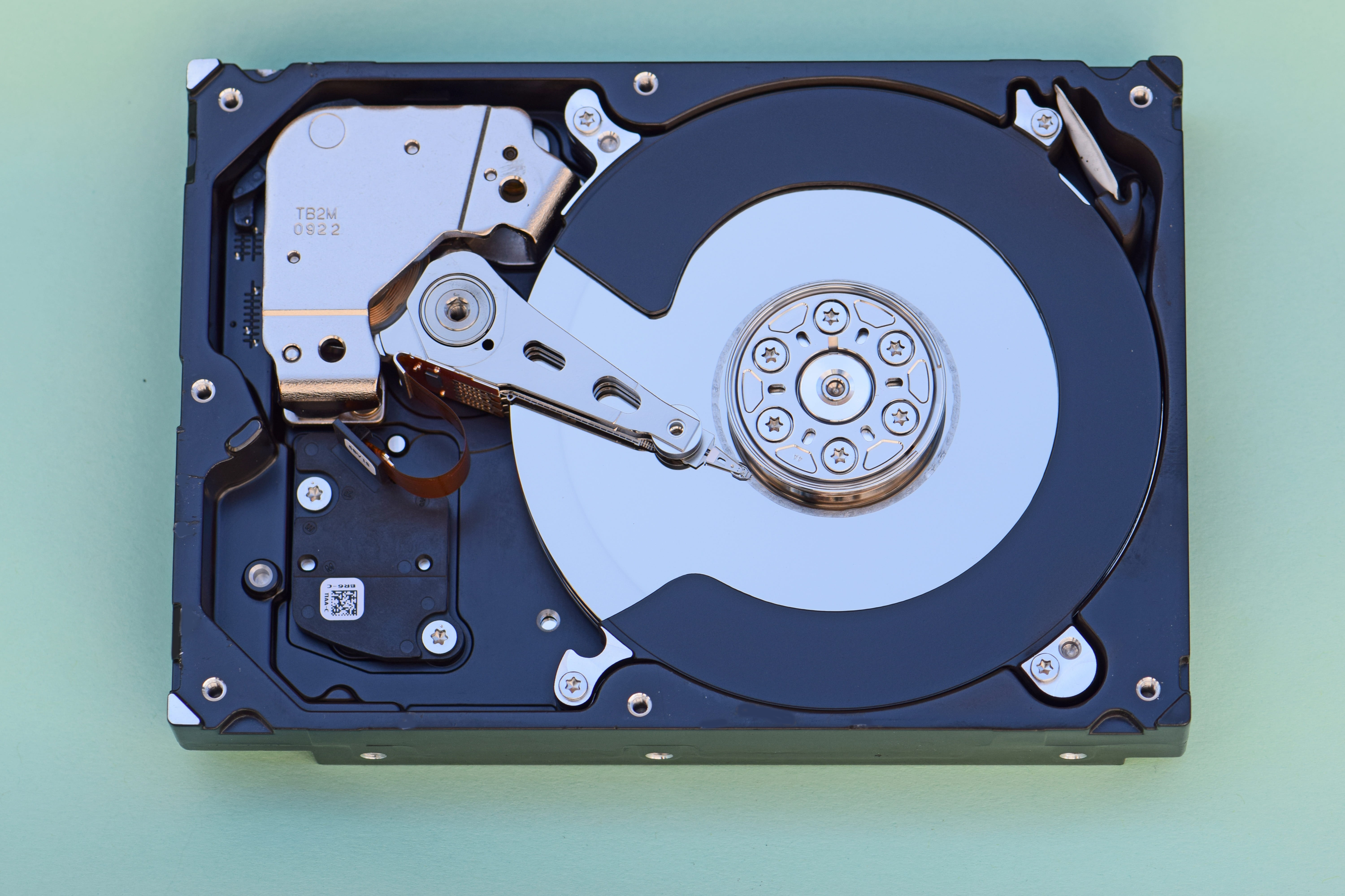 indoors, magnetic, blue, metal, disc, backup, equipment, no people, electrical equipment, industry, protection, electronics industry, computer equipment, HD Wallpaper