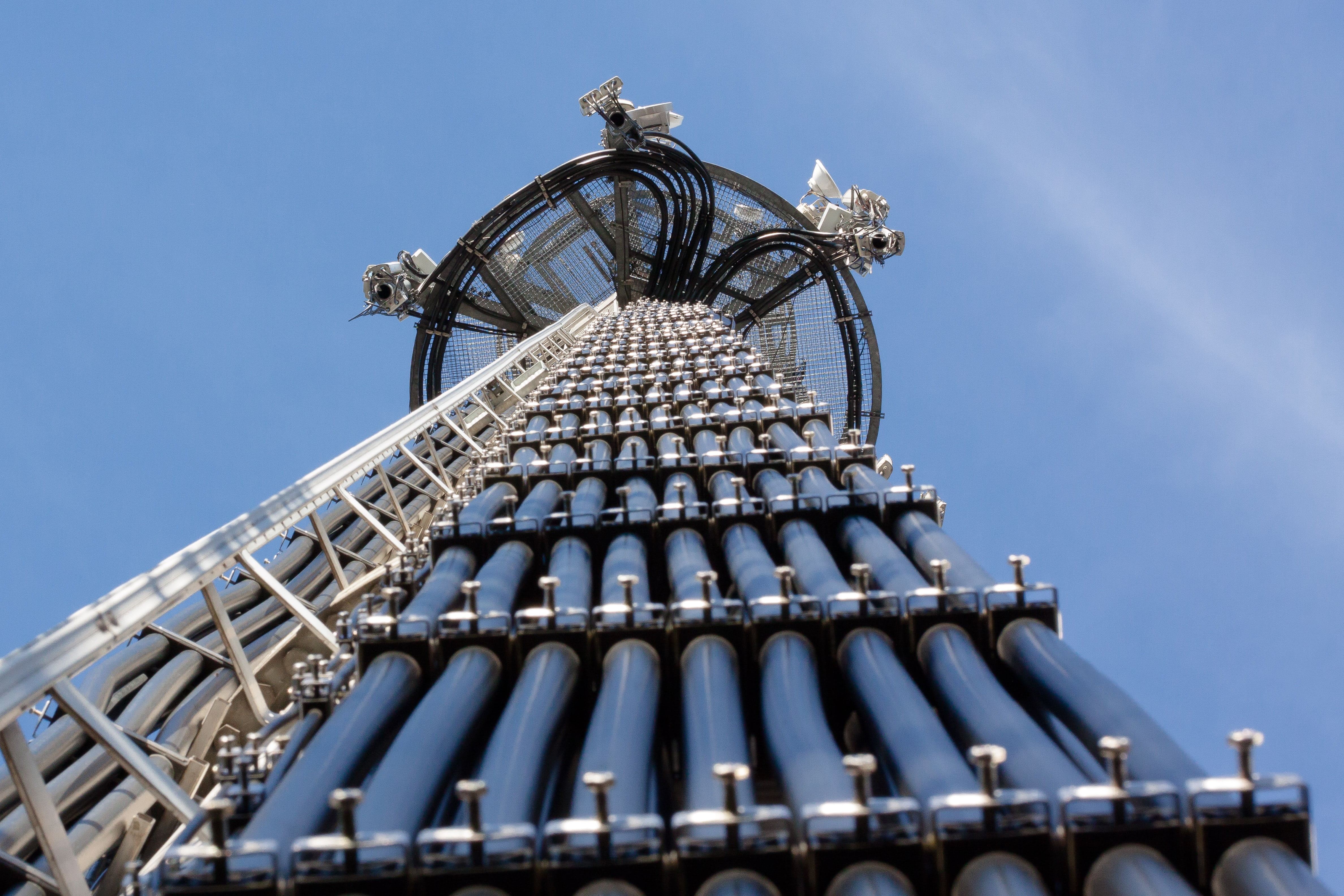 remote login mast, mobile, antenna mast, communication, blue, outdoors, oil industry, transmitter, wireless technology, mobile network, reinforced concrete, HD Wallpaper