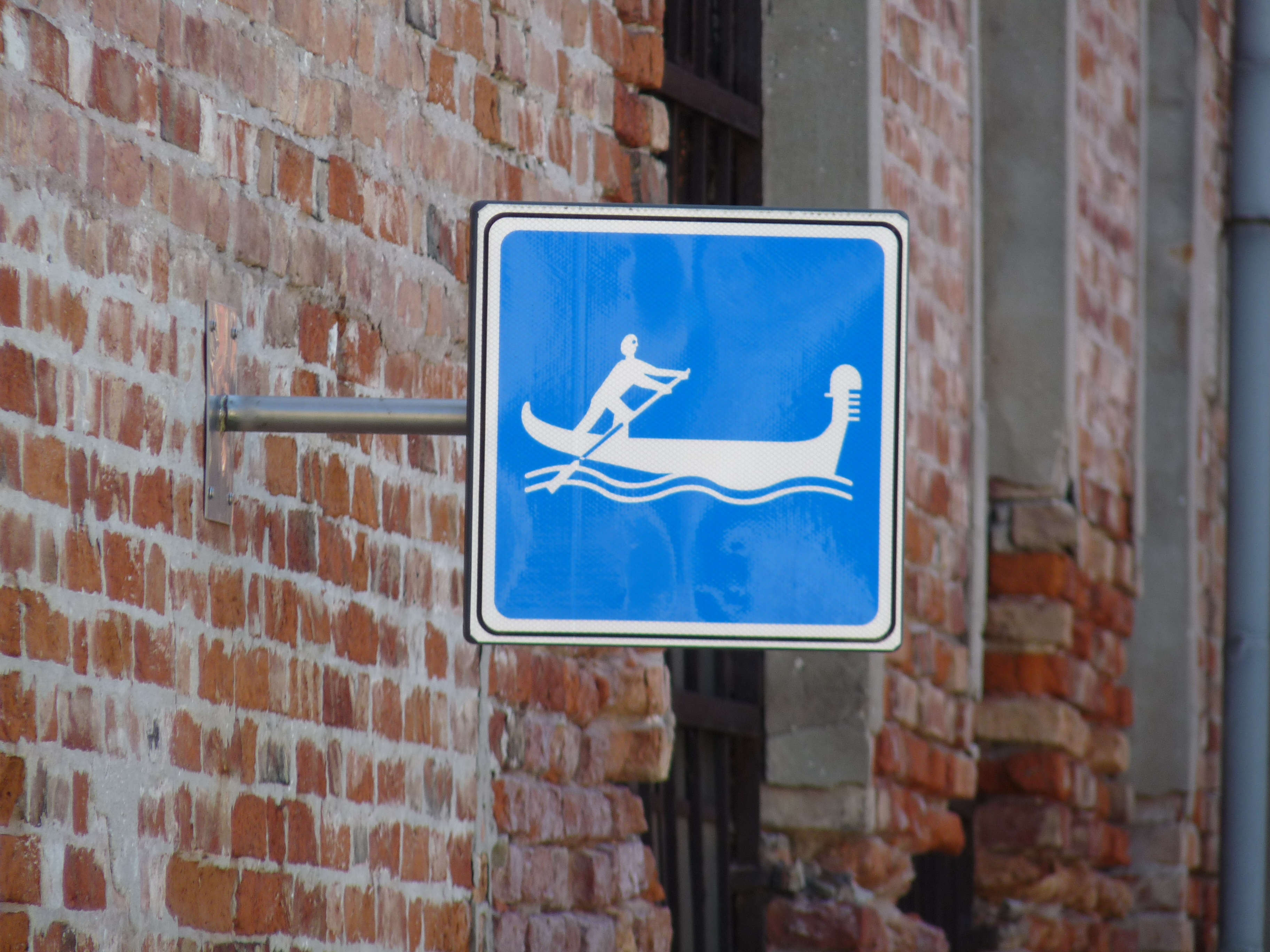 venice, blue, architecture, communication, gondola, disabled sign, pictogram, no people, road sign, guidance, channel, tourism, information, information sign, HD Wallpaper