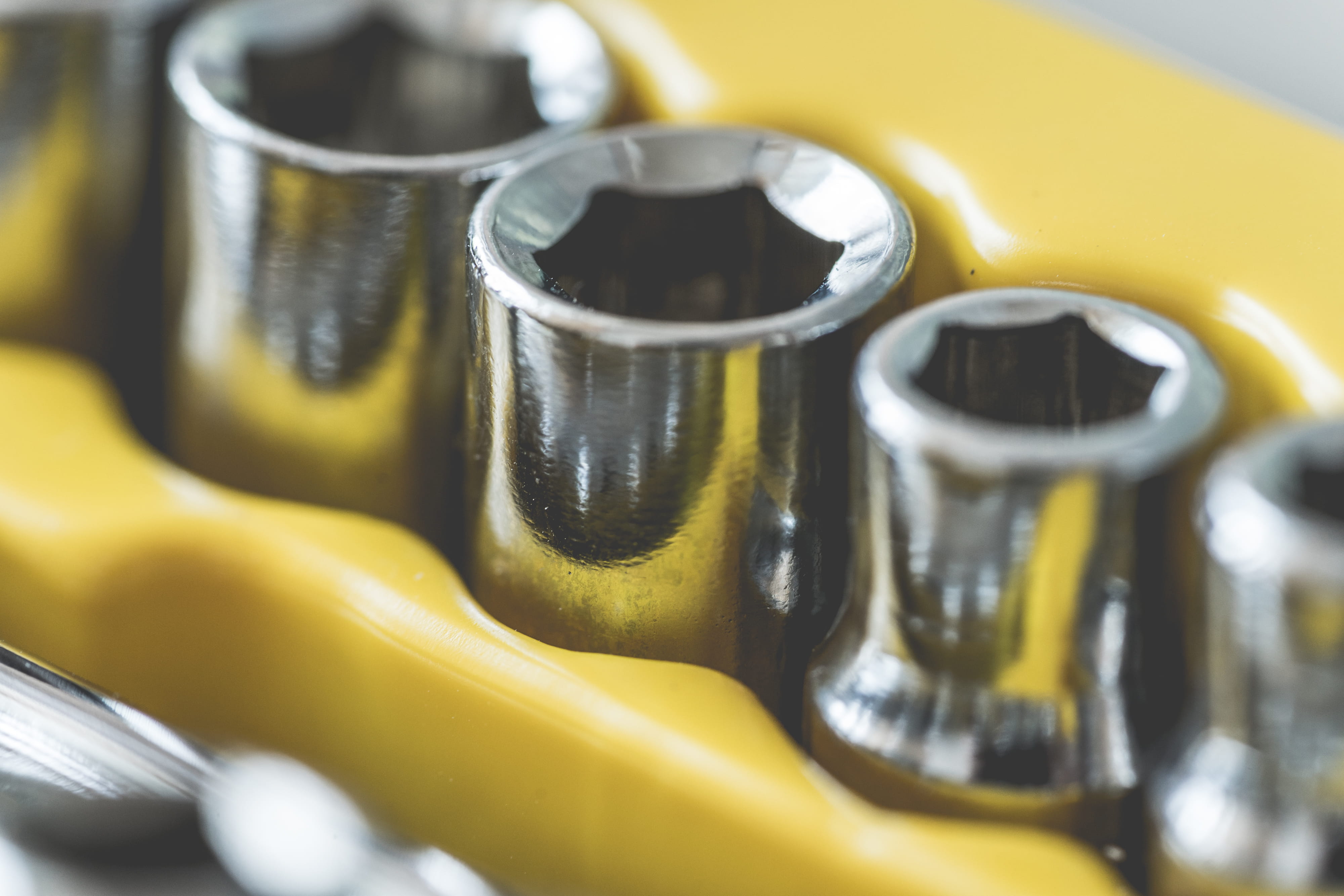 indoors, service, industry, still life, in a row, steel, close, fixed, close-up, repair, Set, beer - alcohol, fix, alcohol, drive socket, Drive, equipment, HD Wallpaper
