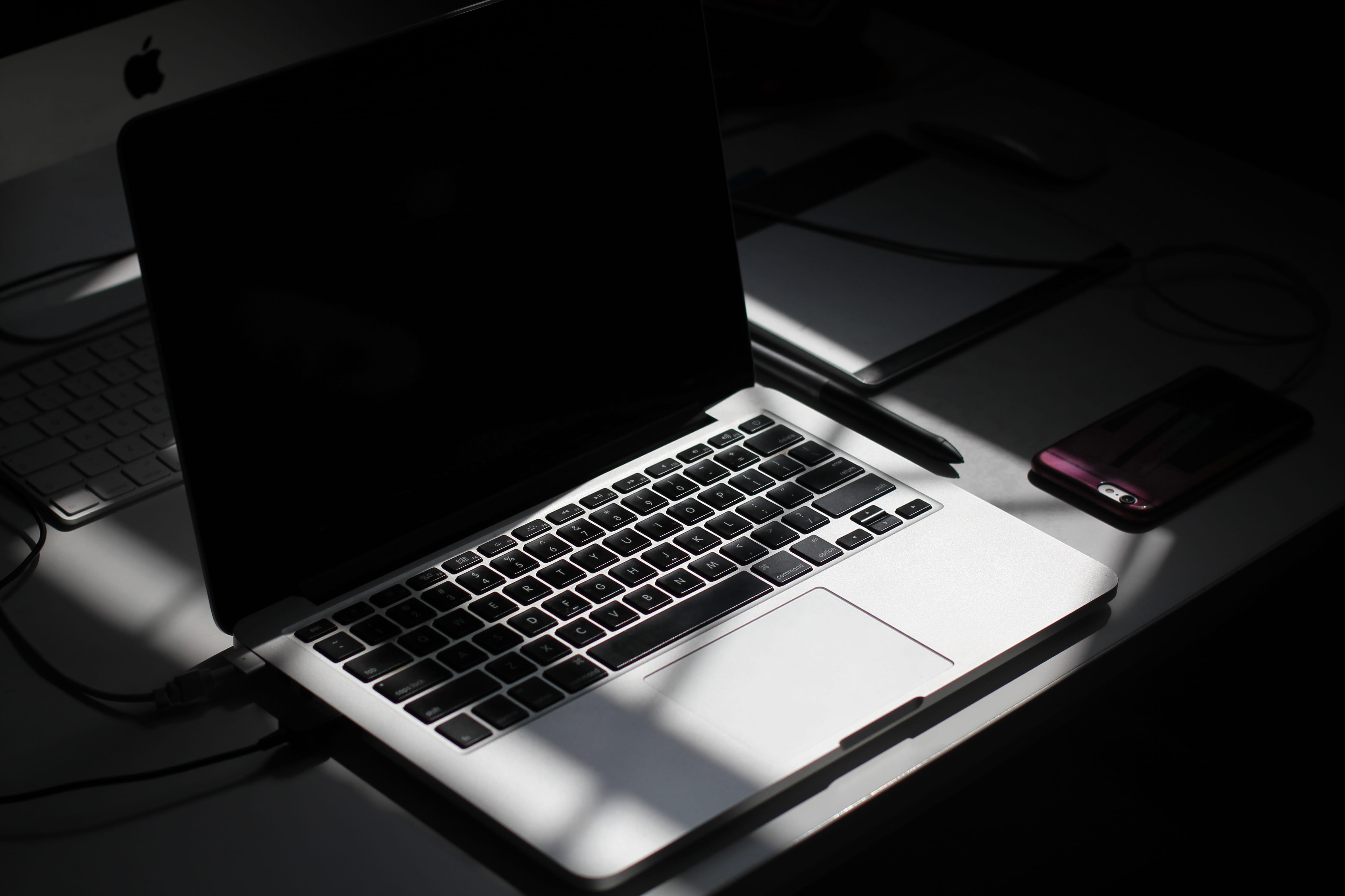 computer Mouse, computer Keyboard, coding, light, shadow, computer, black, contrast, laptop, desktop PC, work, desk, no People, indoors, silver, table, HD Wallpaper