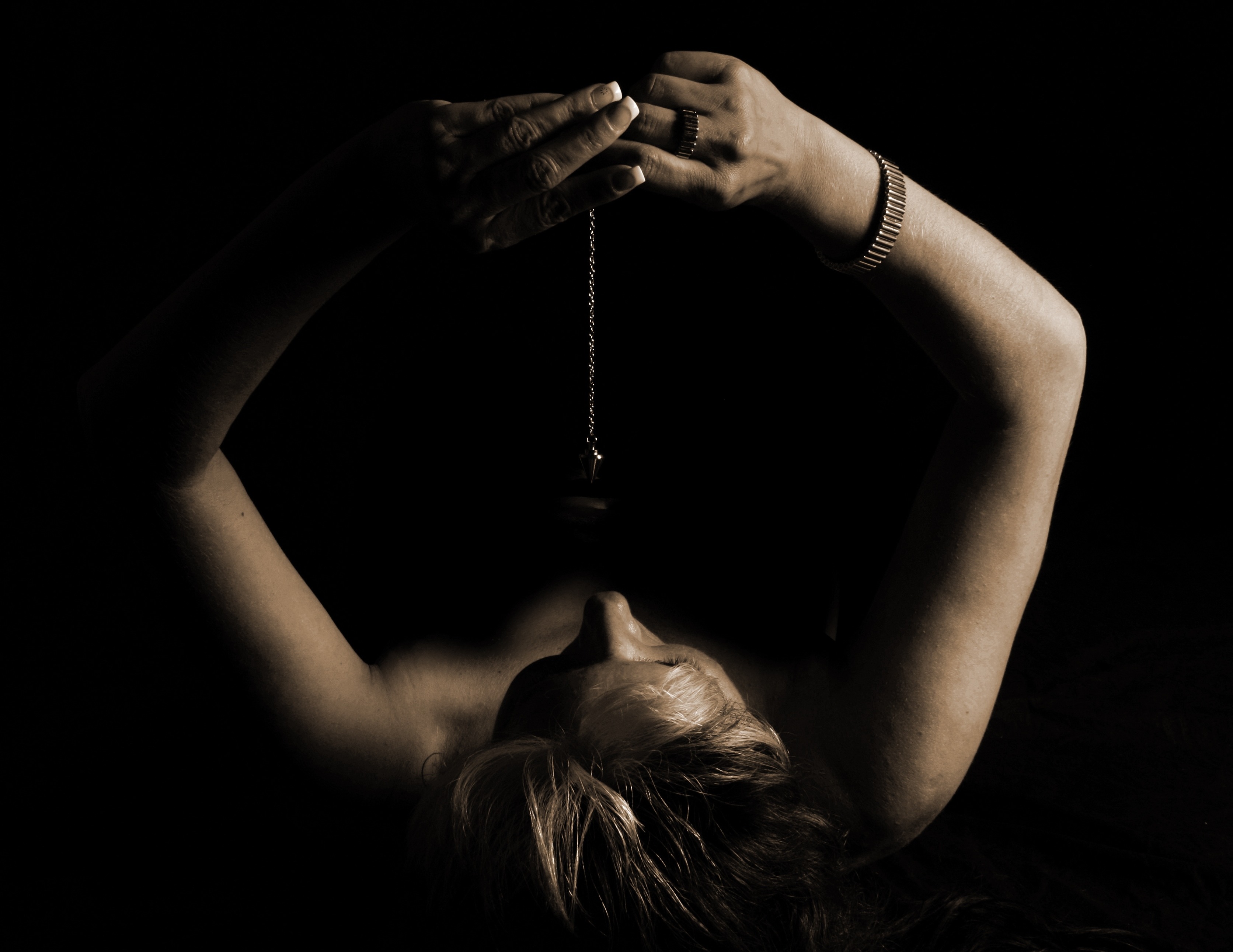 studio shot, coaching, lifestyles, hand, dark, human body part, human arm, close-up, adult, depression - Sadness, holding, metal, real people, indoors, HD Wallpaper