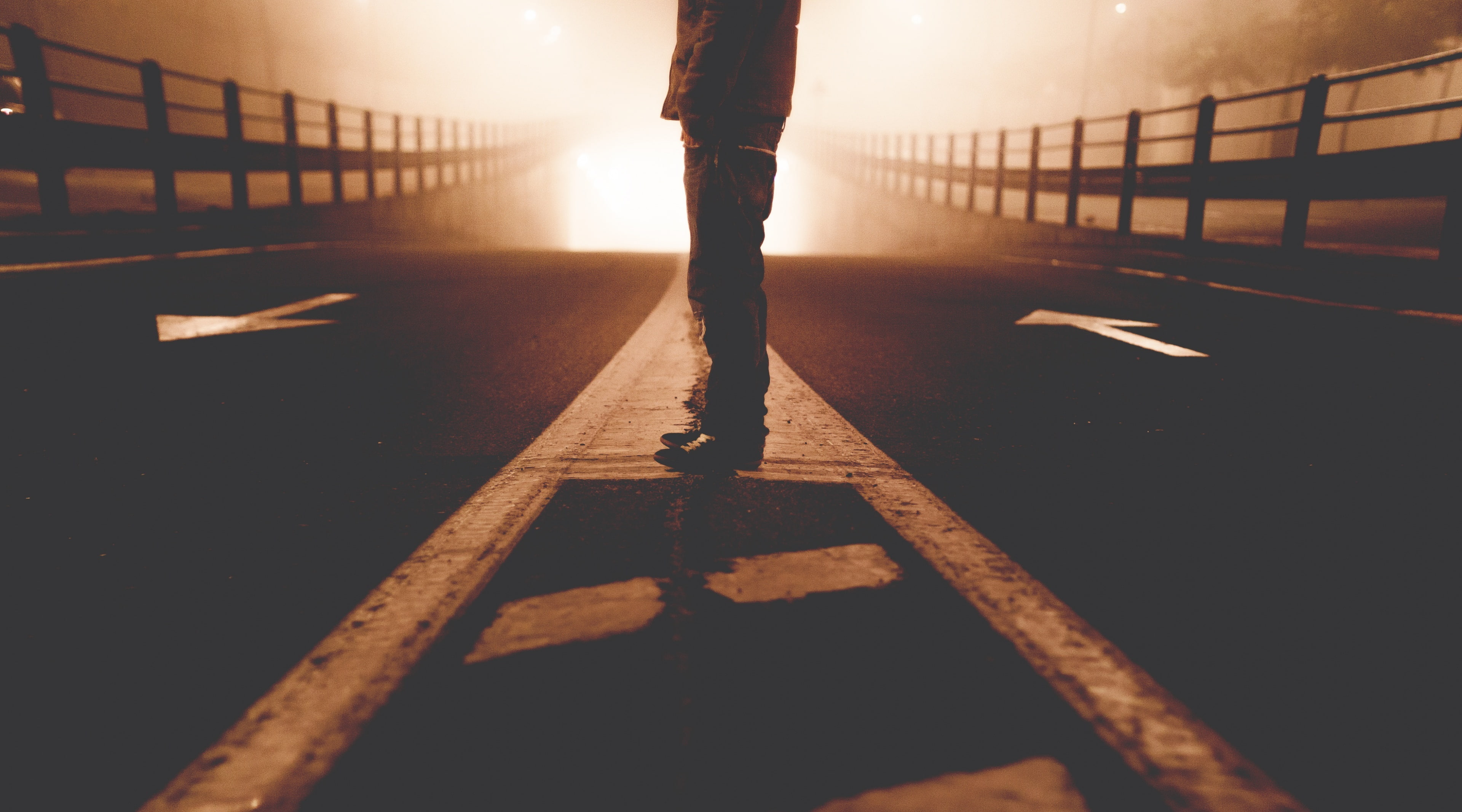 architecture, street, body part, low section, madrugada, outdoors, 4K, sunlight, railing, lifestyles, Madrid, city, Spain, one person, canon, pants, sunset, HD Wallpaper