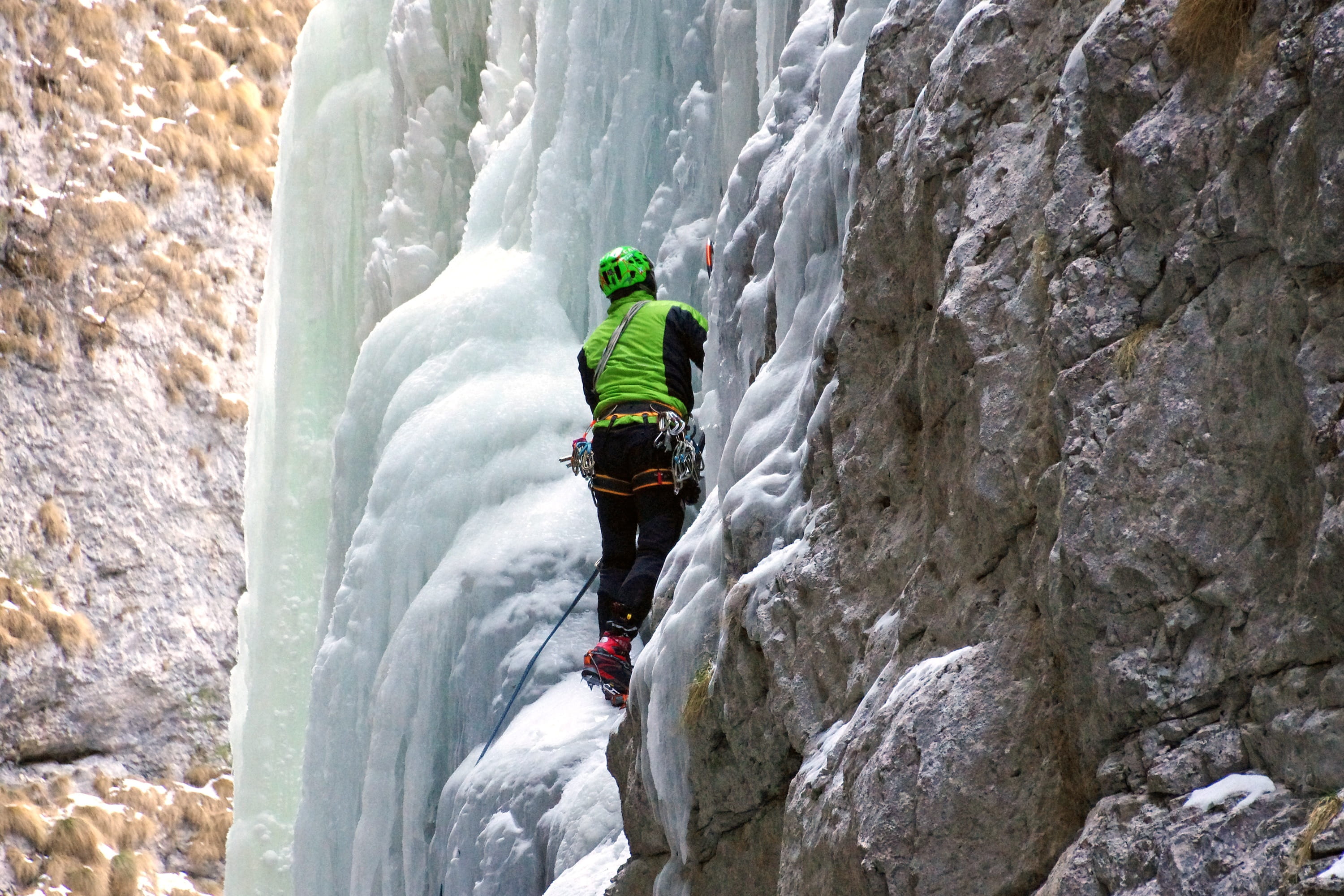 communication, serrai di sottoguda, marmolada, sign, sottoguda, rock formation, climbing, ice climbing, activity, italy, ice falls, ice, scenics - nature, HD Wallpaper