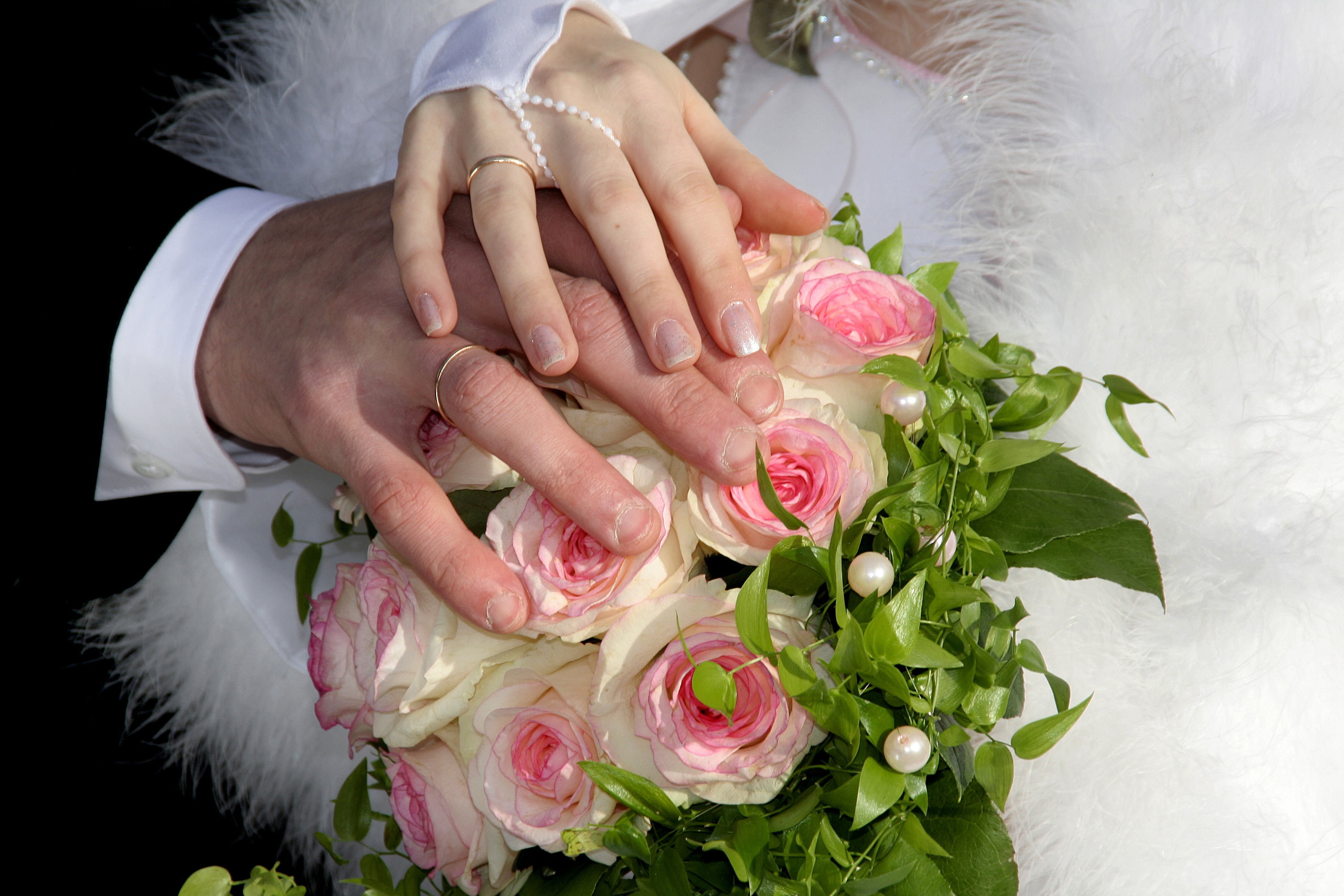 wedding ceremony, pink color, flowering plant, groom, hands, loyalty, love, flower arrangement, bride, roses, hand, women, bride and groom, luck, pink, HD Wallpaper