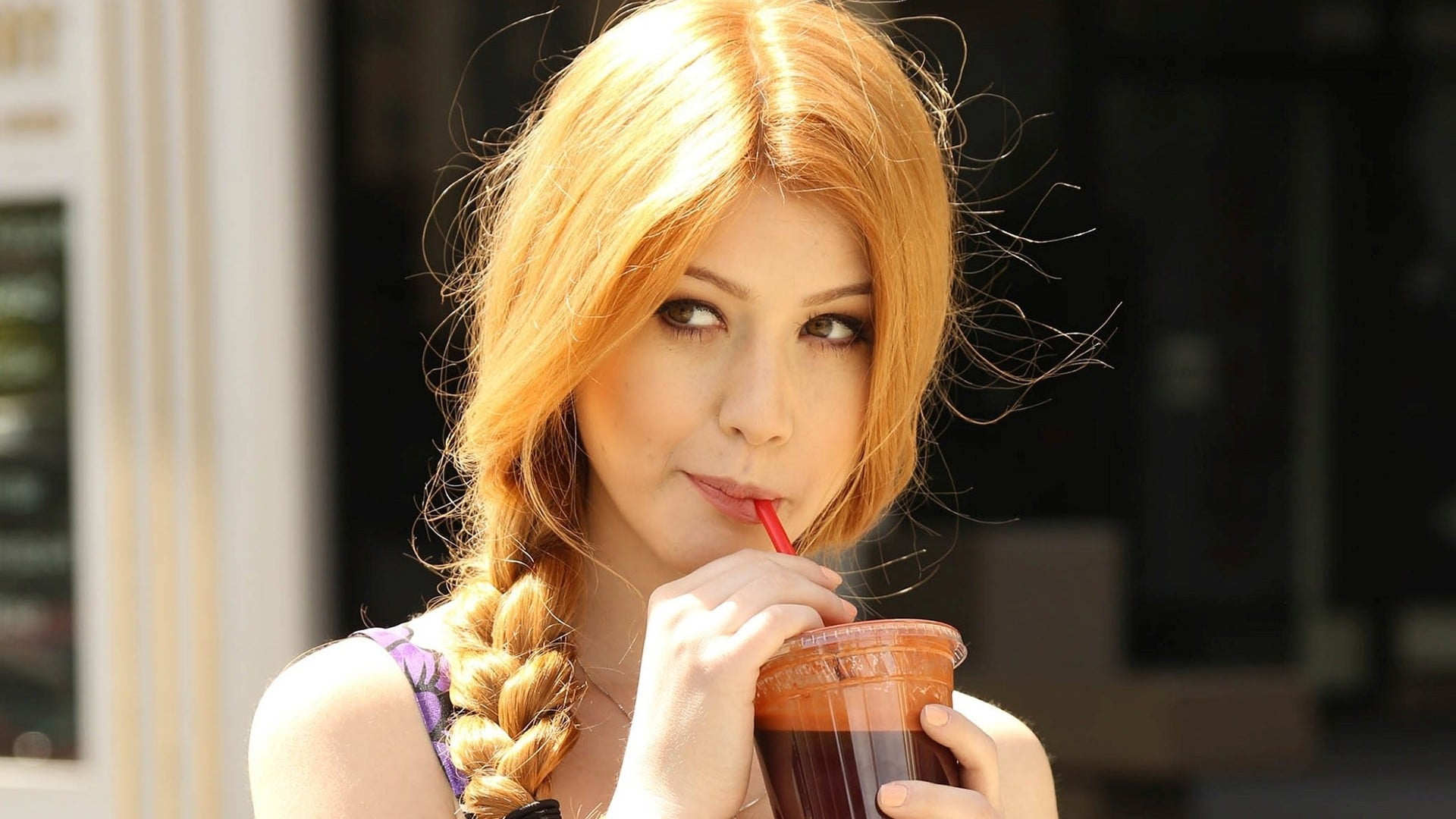 drinking, women outdoors, redhead, braids, beautiful people, hairstyle, young women, headshot, hot drink, outdoors, beautiful woman, holding, refreshment, HD Wallpaper