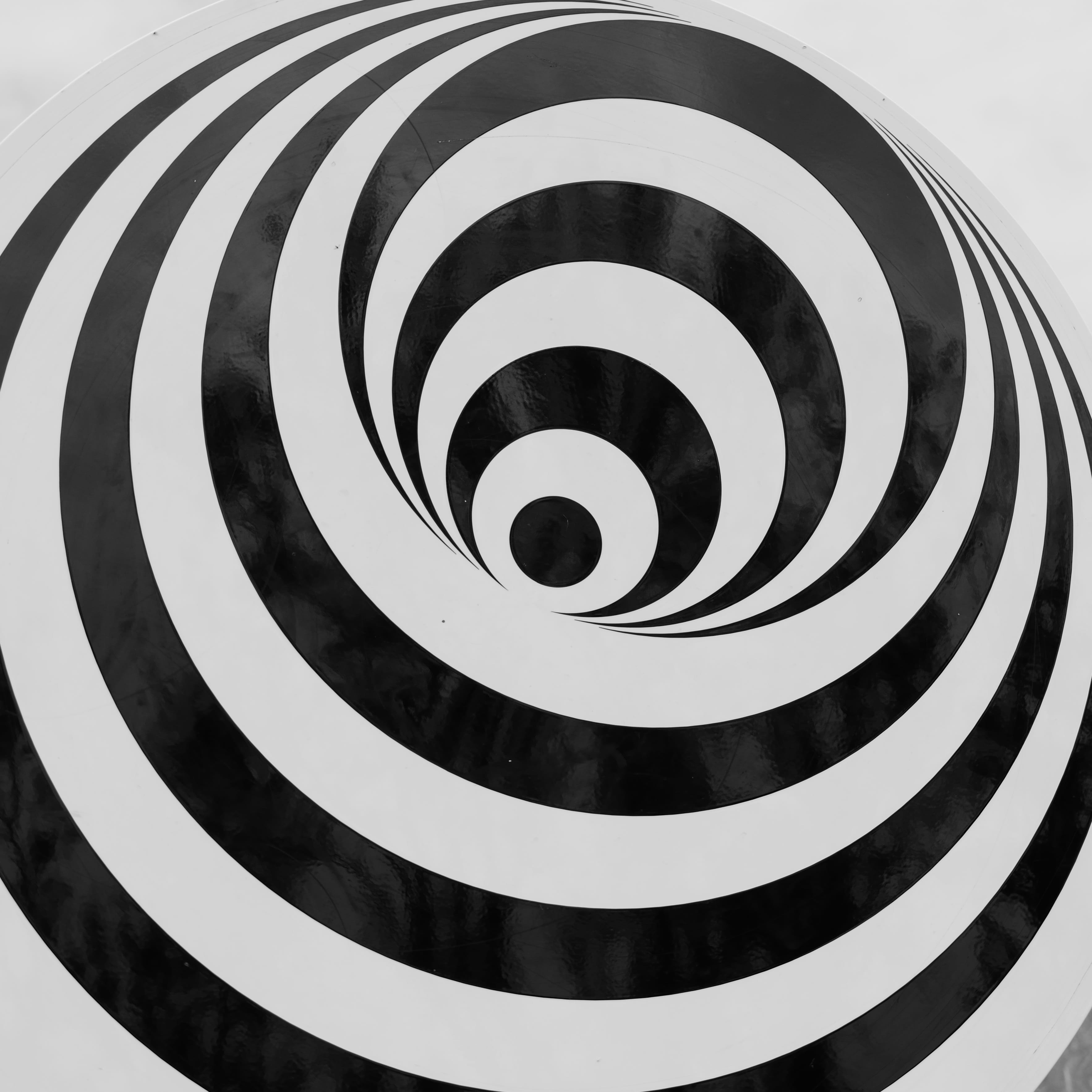 white color, Deception, see, white, round, low angle view, close-up, spiral, illustration, black, day, indoors, shape, illusion, art and craft, backgrounds, Phone HD Wallpaper