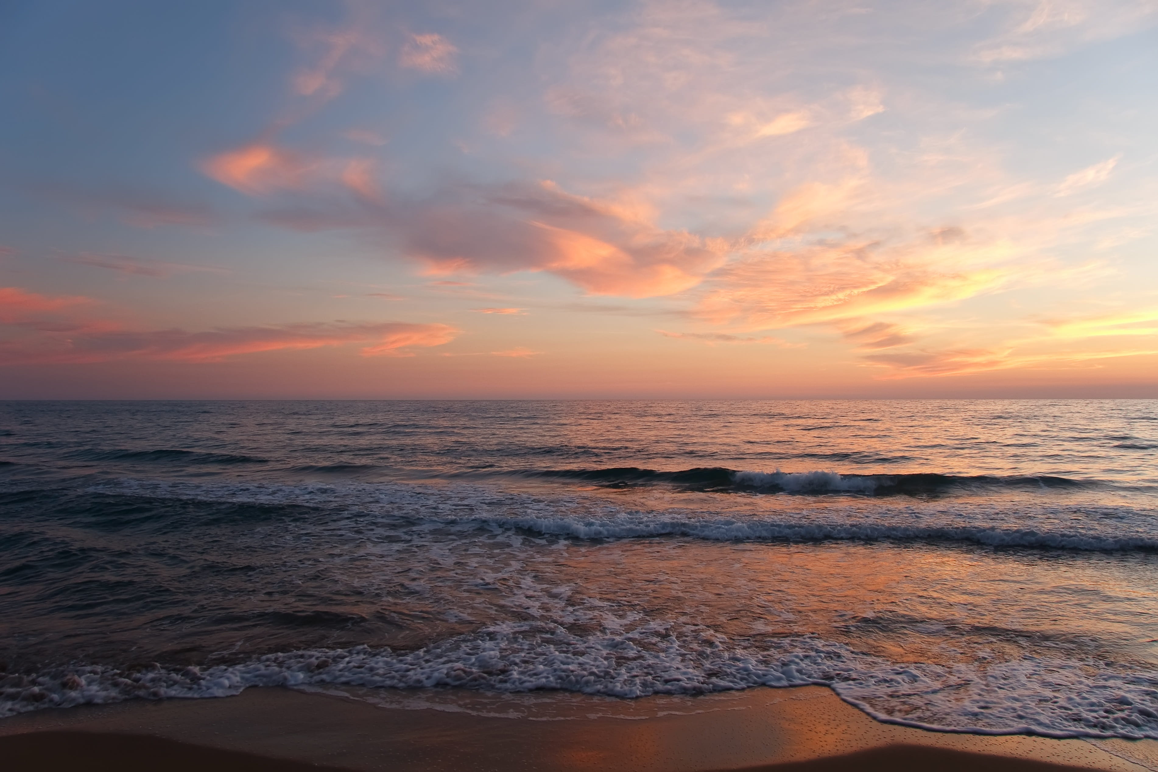 no people, beach, land, tranquil scene, horizon, tide, summer, sea, coast, handsomely, horizon over water, scenics - nature, motion, nature, outdoors, cloud - sky, HD Wallpaper