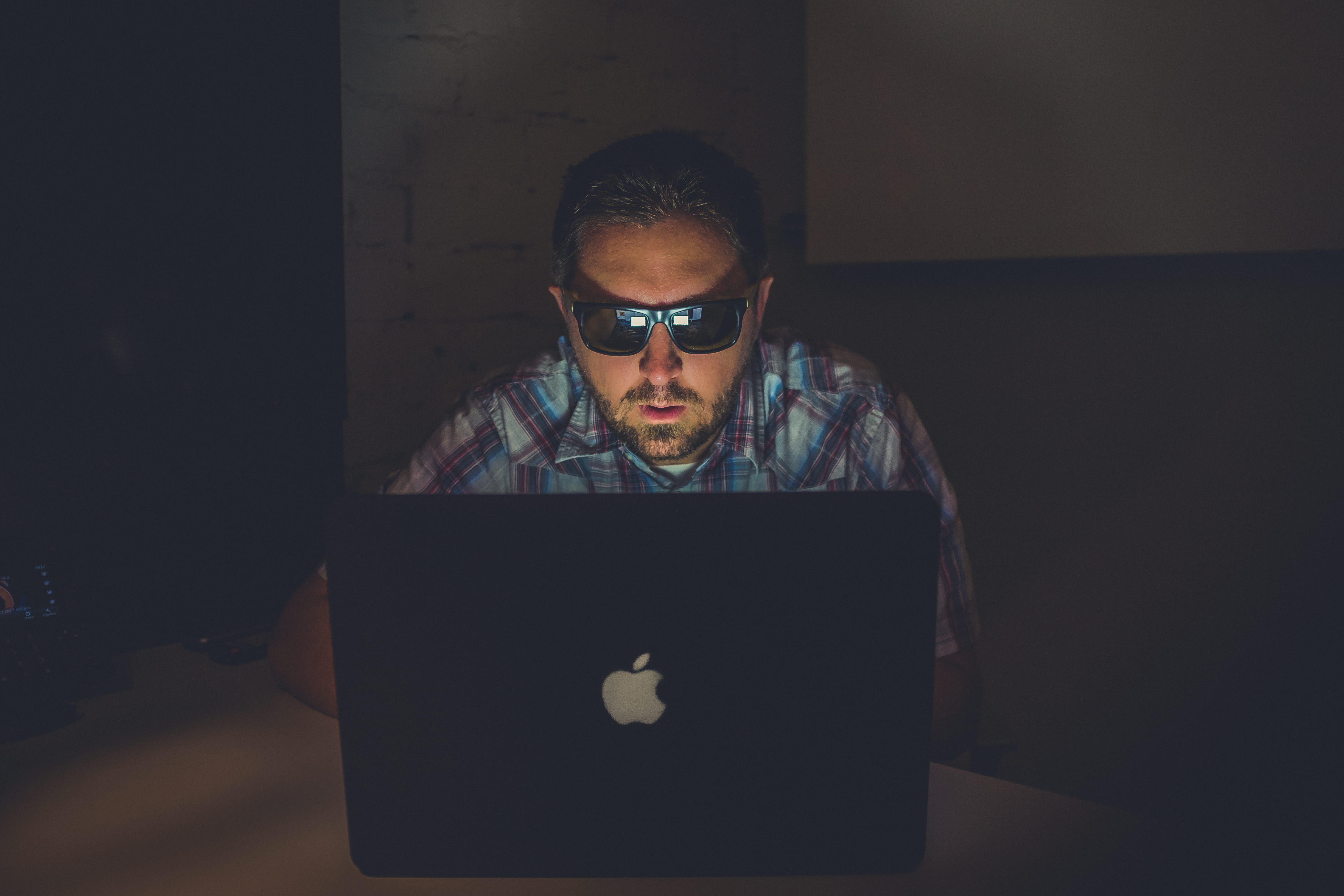 hacker, online, eyeglasses, front, man, adult, one person, laptop, internet, spam, website, working, inside, mouth open, technology, using, code, apple, HD Wallpaper