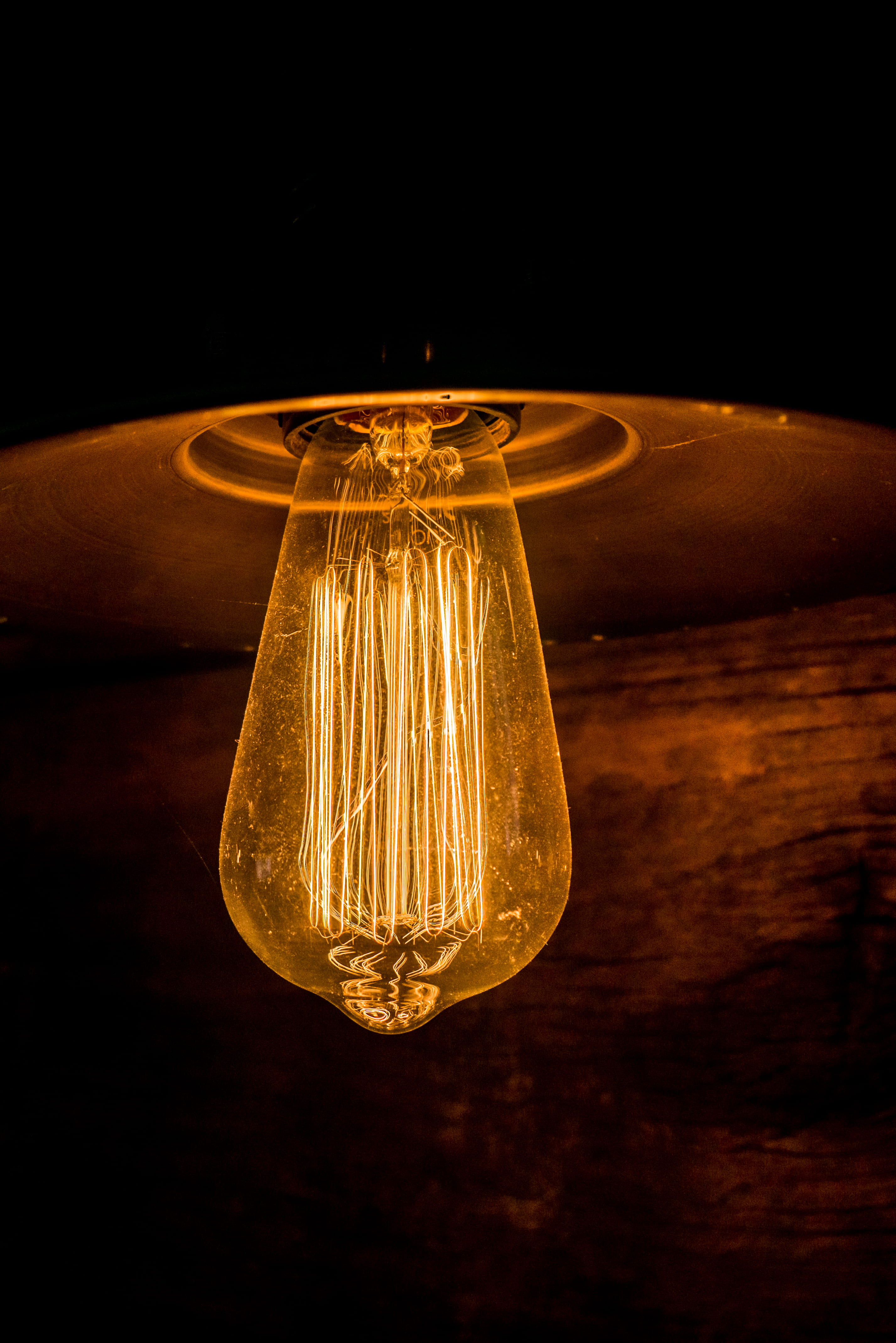 power supply, filament, electric light, led, 4K, lighting equipment, fuel and power generation, glass - material, electricity, light - natural phenomenon, Phone HD Wallpaper