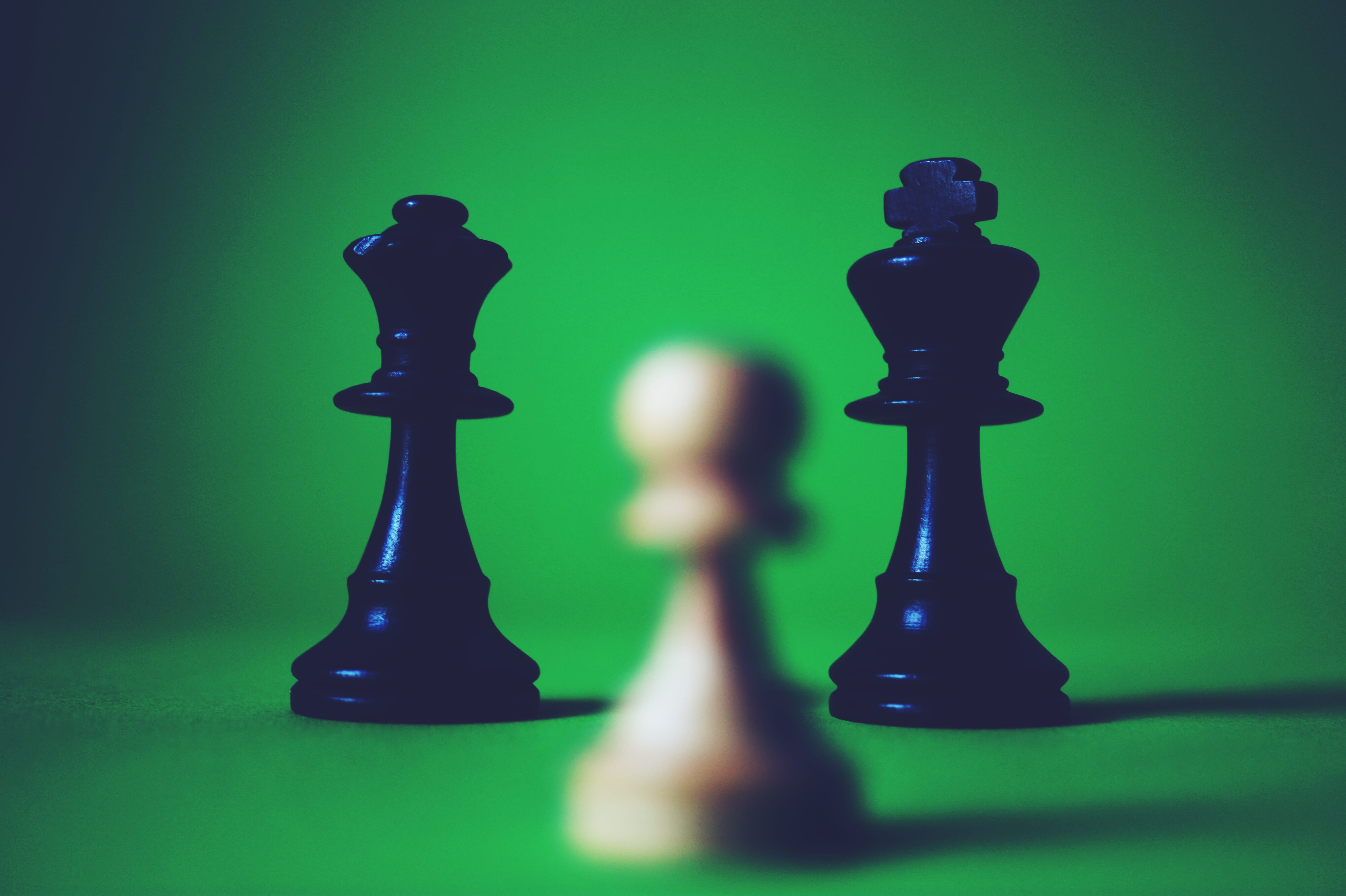 queen - chess piece, strategy, relaxation, no people, board game, indoors, leisure games, teamwork, leisure activity, game, depth of field, 5K, chess piece, HD Wallpaper