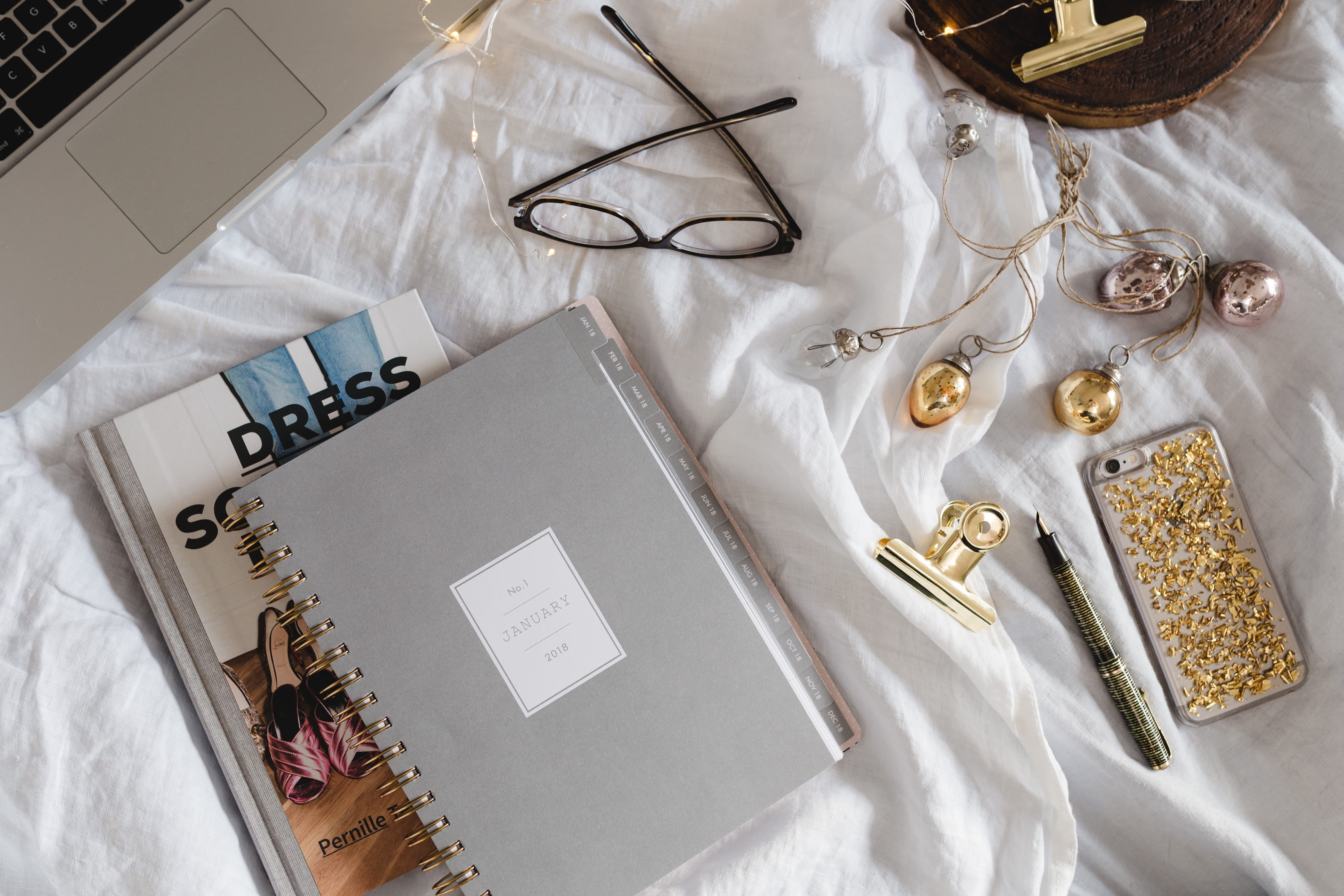 no people, work tool, agenda, calendar, creativity, craft, still life, textile, textile industry, books, bed, box - container, preparation, study, large group of objects, HD Wallpaper