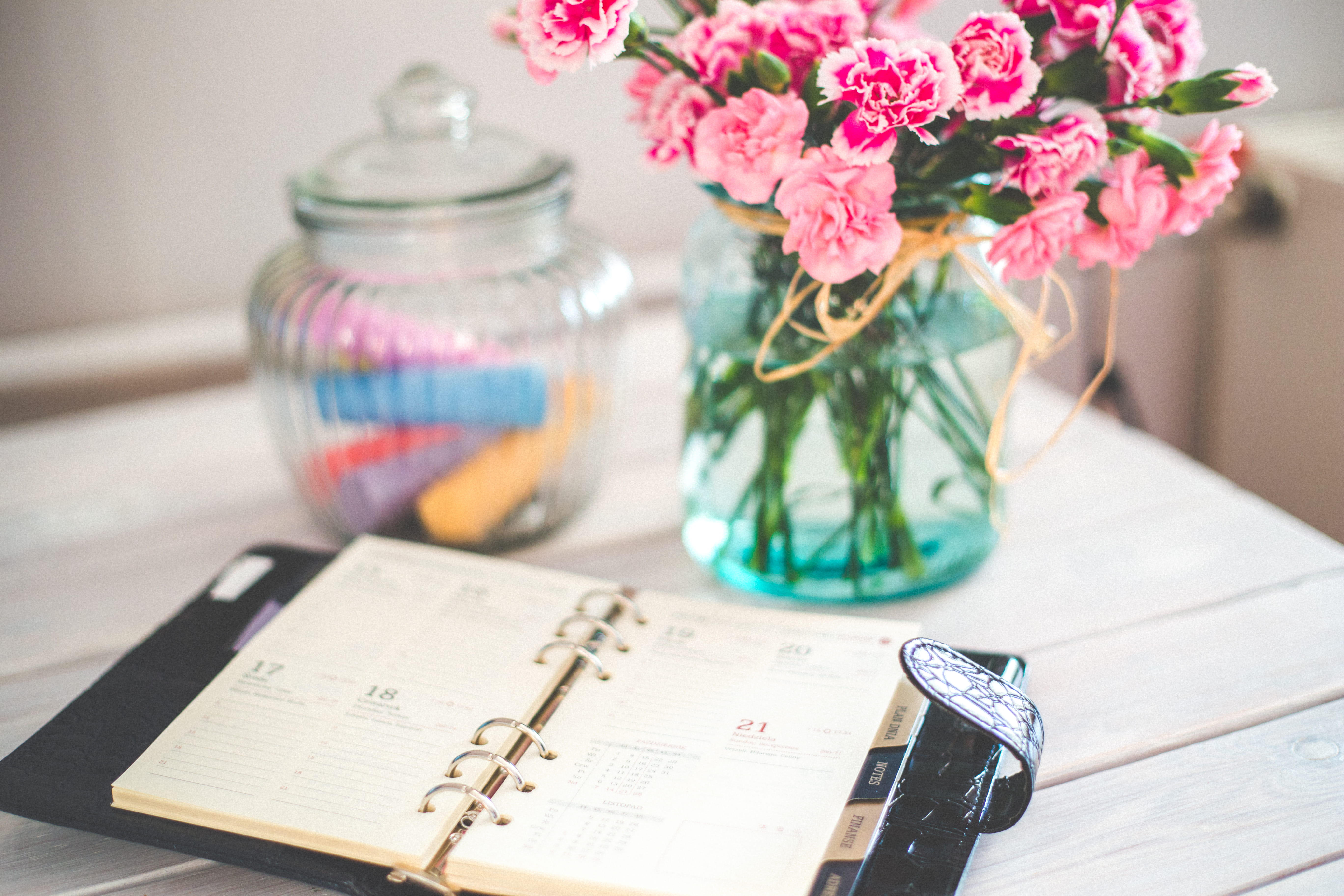flower arrangement, 5K, workspace, pink, vase, flowering plant, paper, pen, pink color, businesswoman, work space, bouquet, workplace, floral pattern, HD Wallpaper