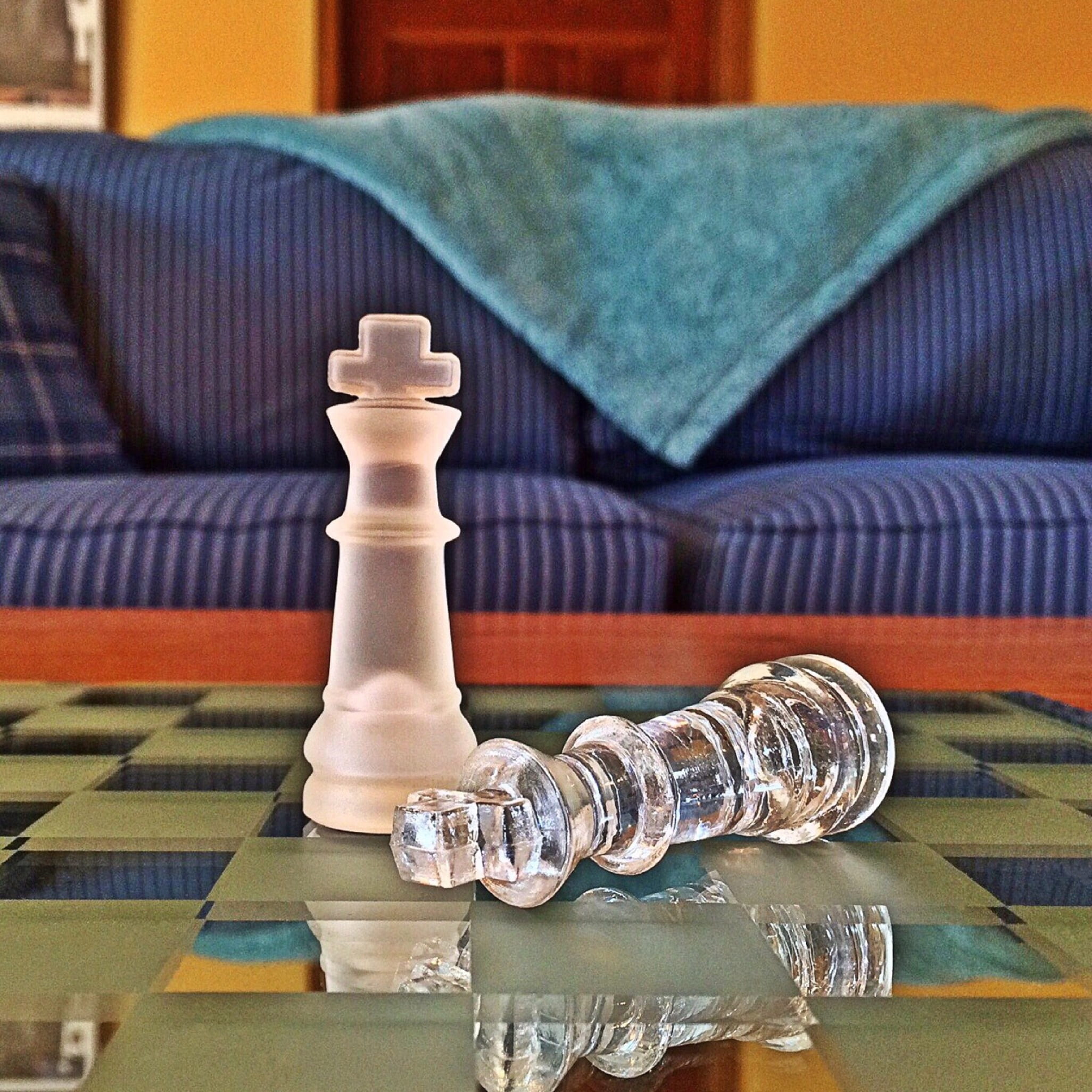 strategy, board game, leisure games, leisure activity, king - chess piece, close-up, chess piece, no people, checkmate, table, luxury, furniture, game, Phone HD Wallpaper