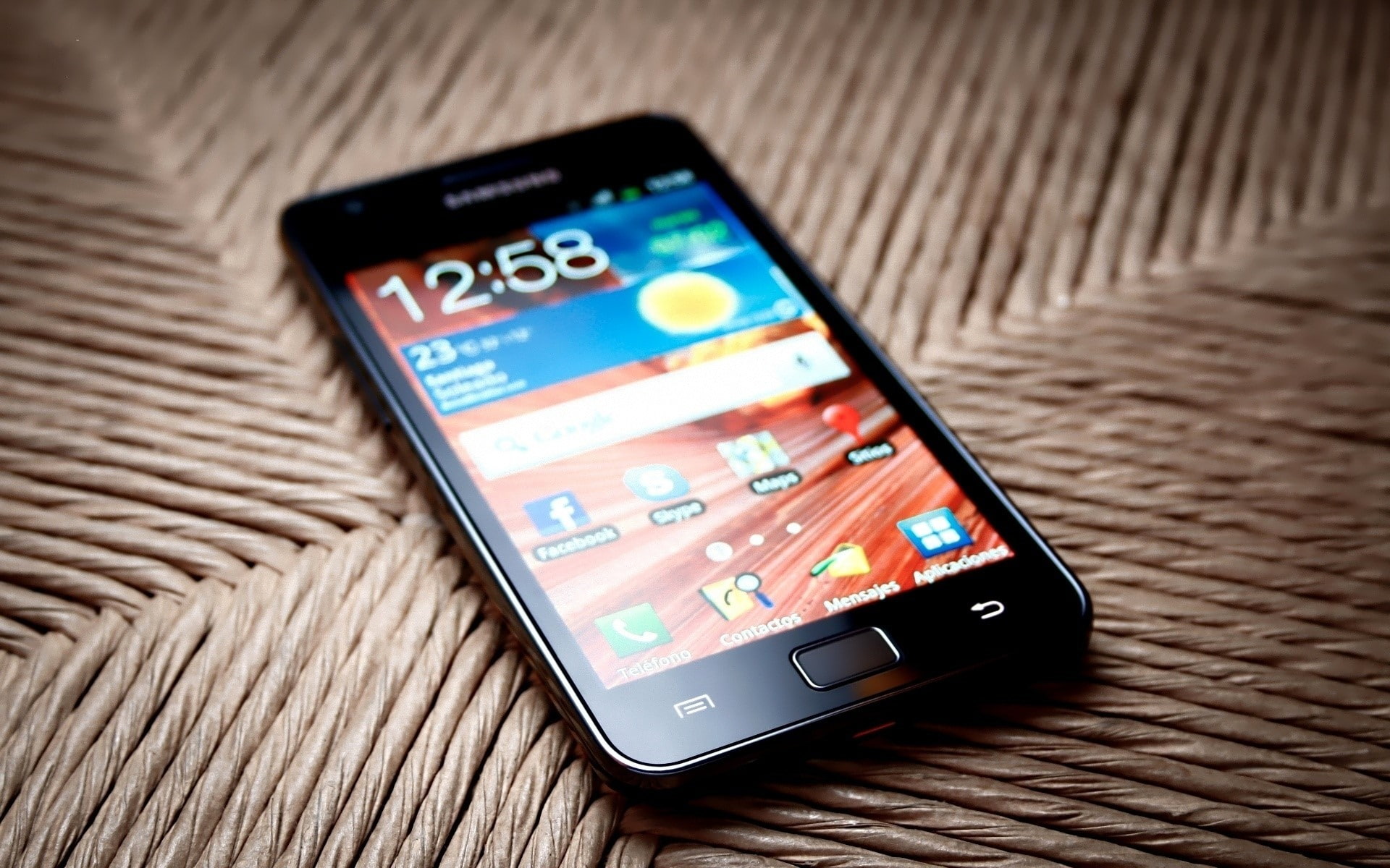 mobile app, close-up, 1080P, portable information device, Icons, personal accessory, connection, portability, accessibility, telephone, mobile phone, wireless technology, HD Wallpaper