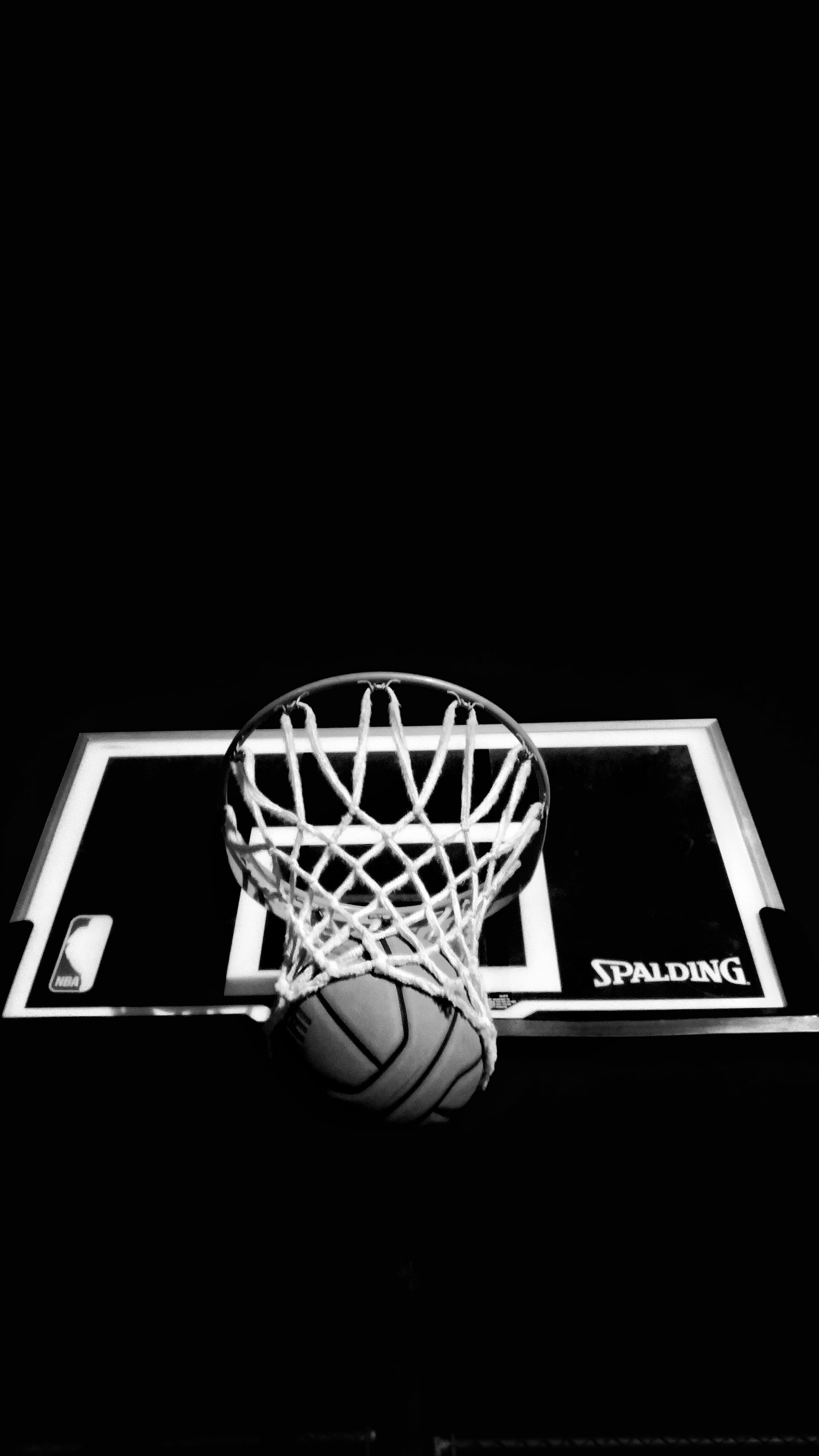 ball, technology, white, sports equipment, black, copy space, net - sports equipment, black background, leisure activity, basketball, ring, spalding, night, Phone HD Wallpaper