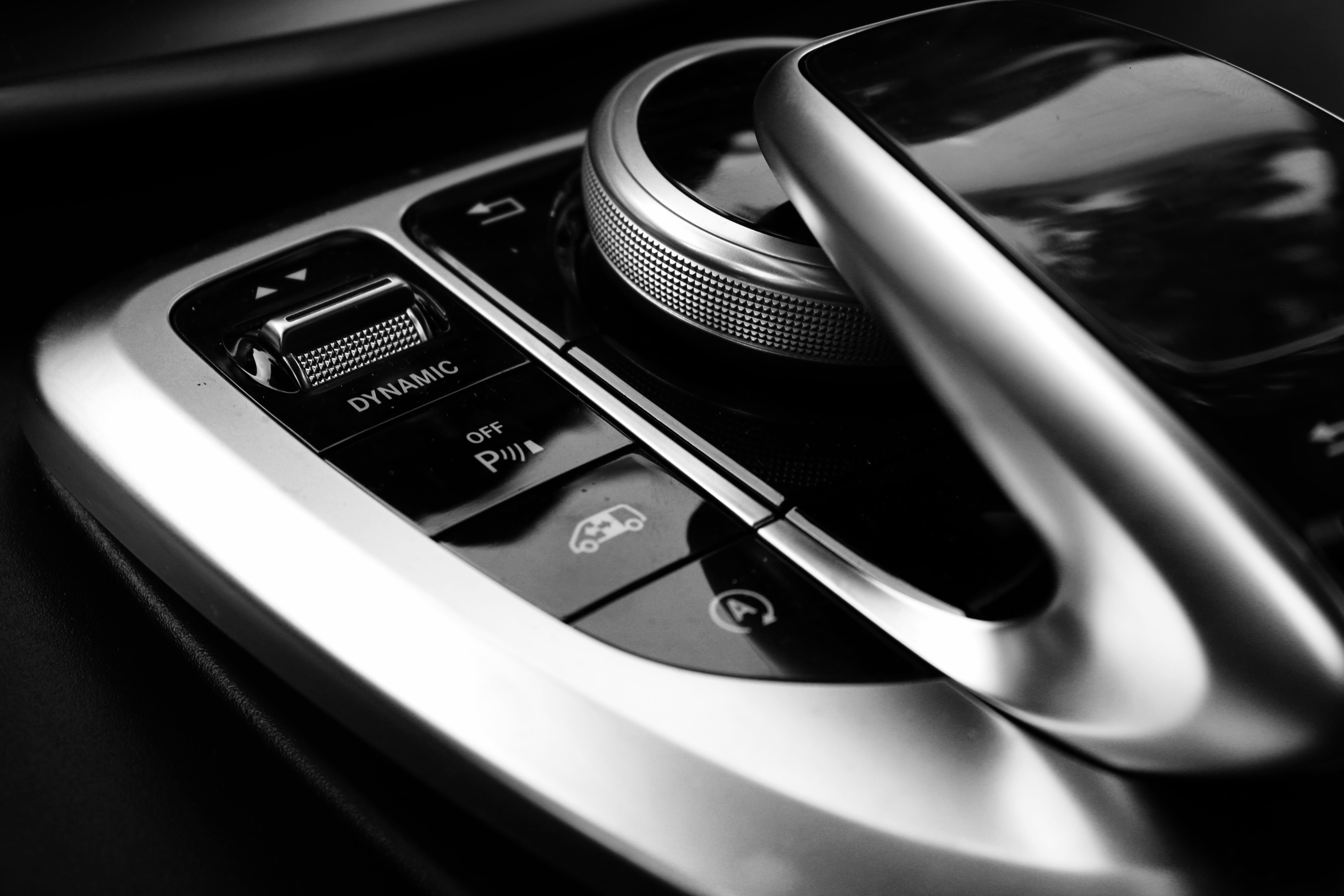 black, no people, electrical equipment, arts culture and entertainment, mode of transportation, design, luxury, music, 5K, indoors, mercedes benz, touchpad, HD Wallpaper