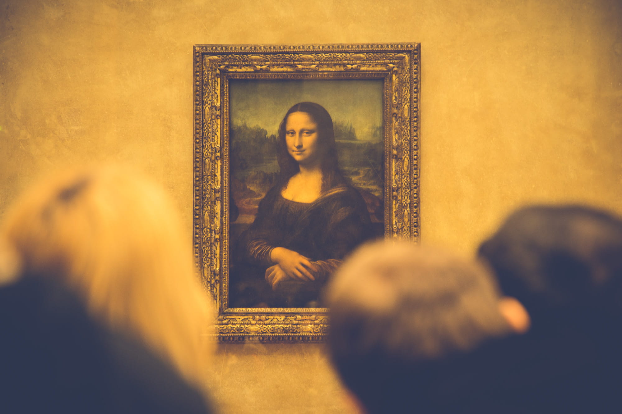women, mona, religion, 1080P, picture frame, selective focus, art and craft, focus on background, indoors, lisa, painting, human representation, mirror, HD Wallpaper