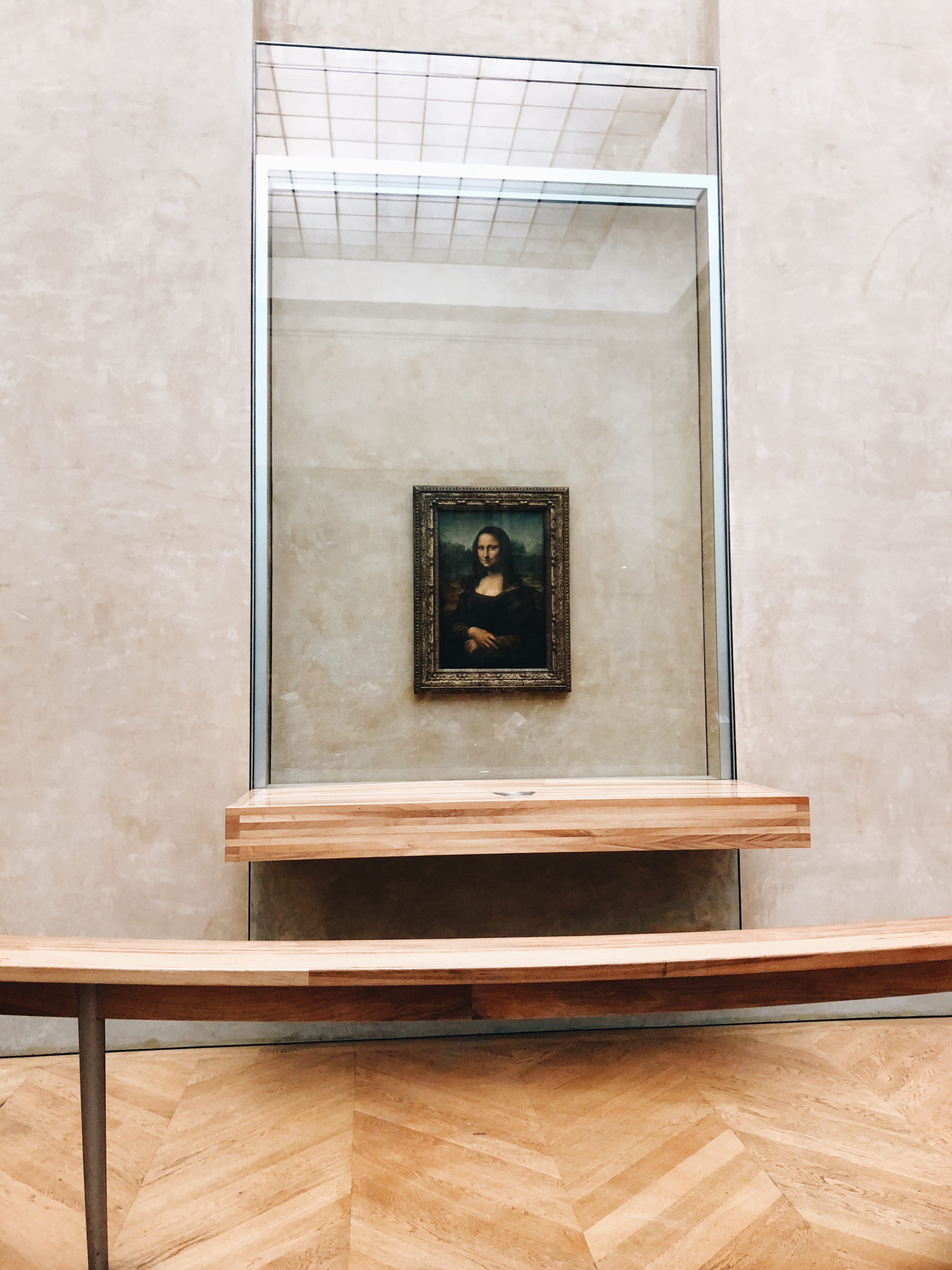modern, built structure, painting, mona, luxury, day, glass - material, container, lisa, building, religion, wall - building feature, wood - material, history, Phone HD Wallpaper