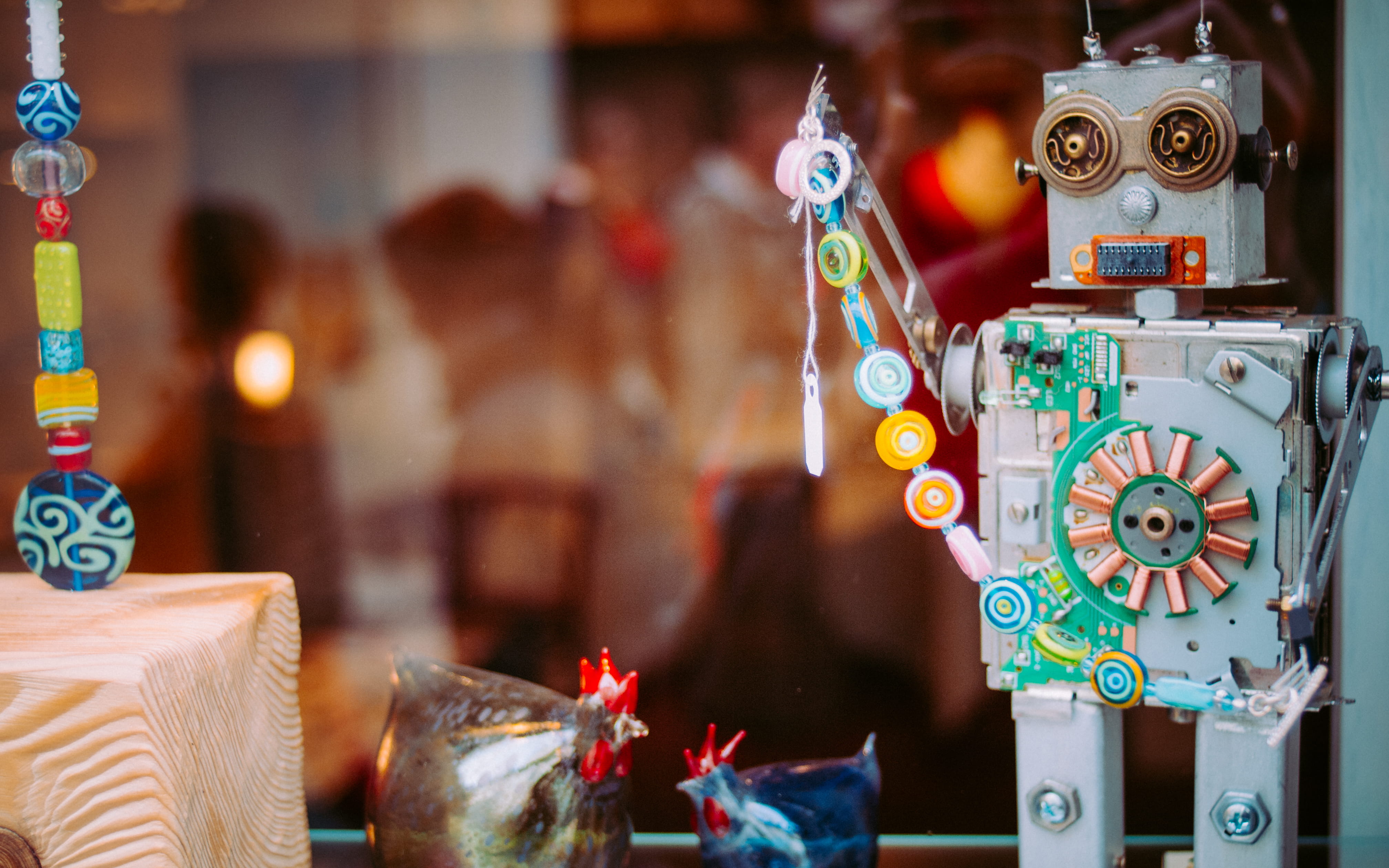 robot, business, ideas, tech, shop, christmas, technology, star shape, retail display, recycle, colors, focus on foreground, hanging, 4K, retail, czechia, HD Wallpaper