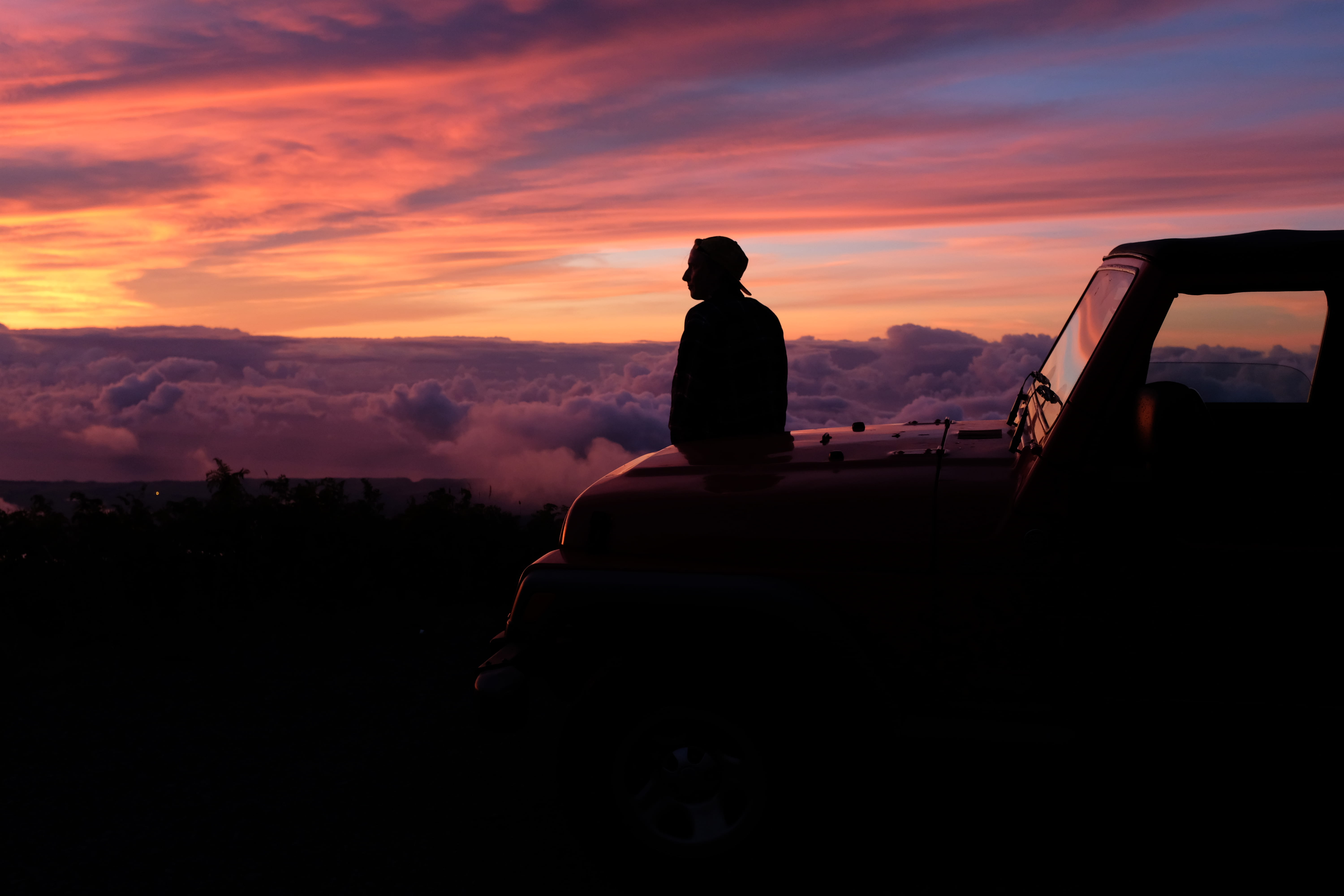 hour, car, person, sitting, adventure, nature, golden, transportation, looking at view, cloud - sky, cloud, hawaii, man, millennial, beauty in nature, standing, HD Wallpaper